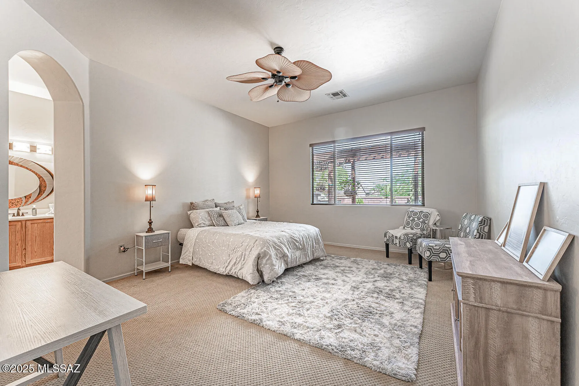 Property Slideshow image 23 of 48 | 2048 w cactus run dr, Green Valley, AZ, 85622