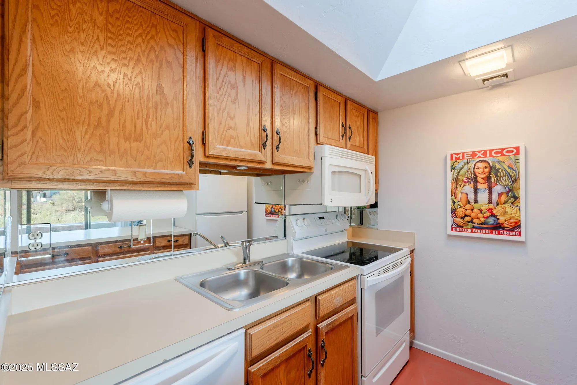 Property Slideshow image 14 of 21 | 2521 s calle de humes, Green Valley, AZ, 85622