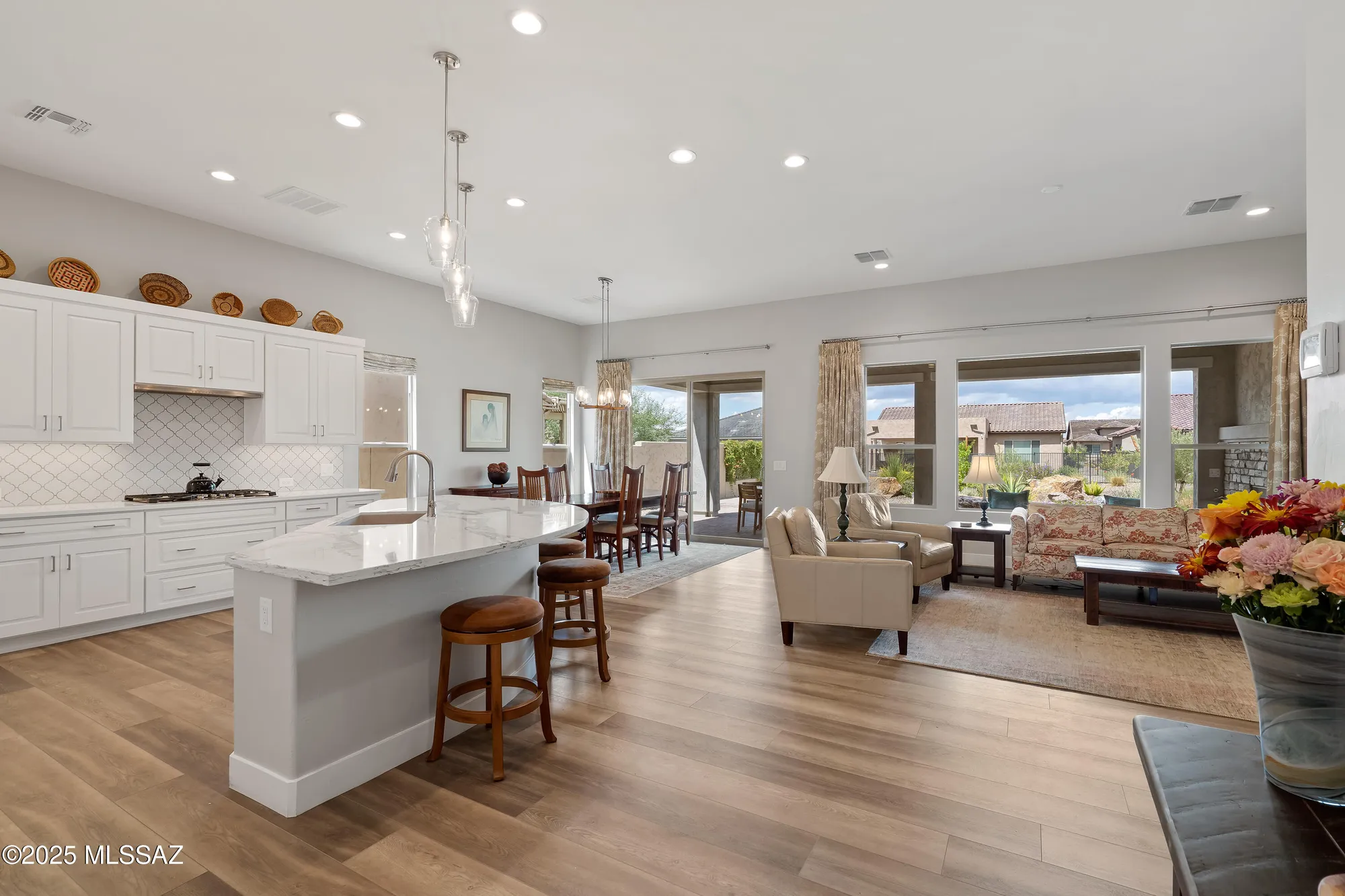 Property Slideshow image 6 of 33 | 61438 e shale rd, Oracle, AZ, 85623