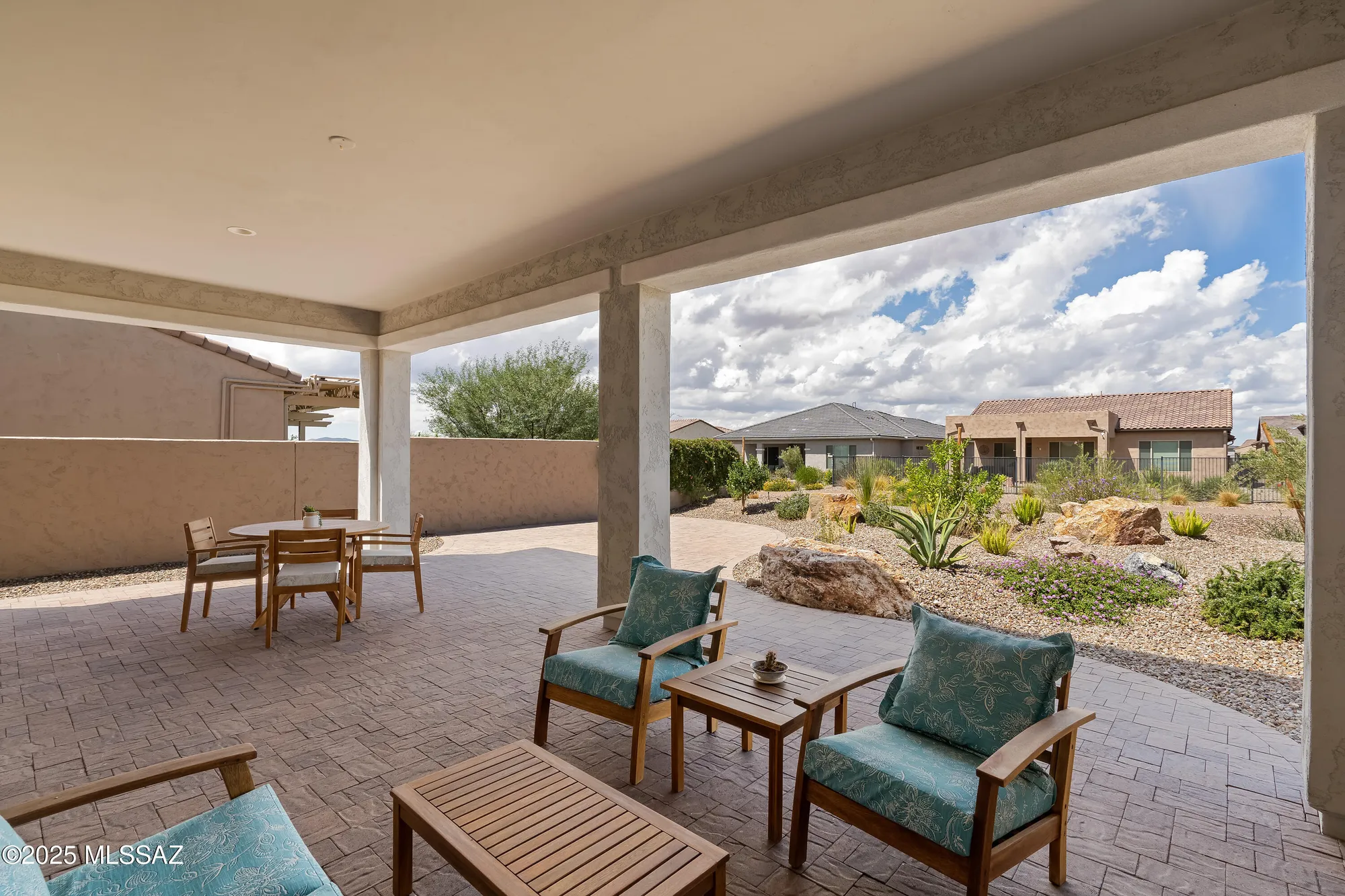 Property Slideshow image 21 of 33 | 61438 e shale rd, Oracle, AZ, 85623
