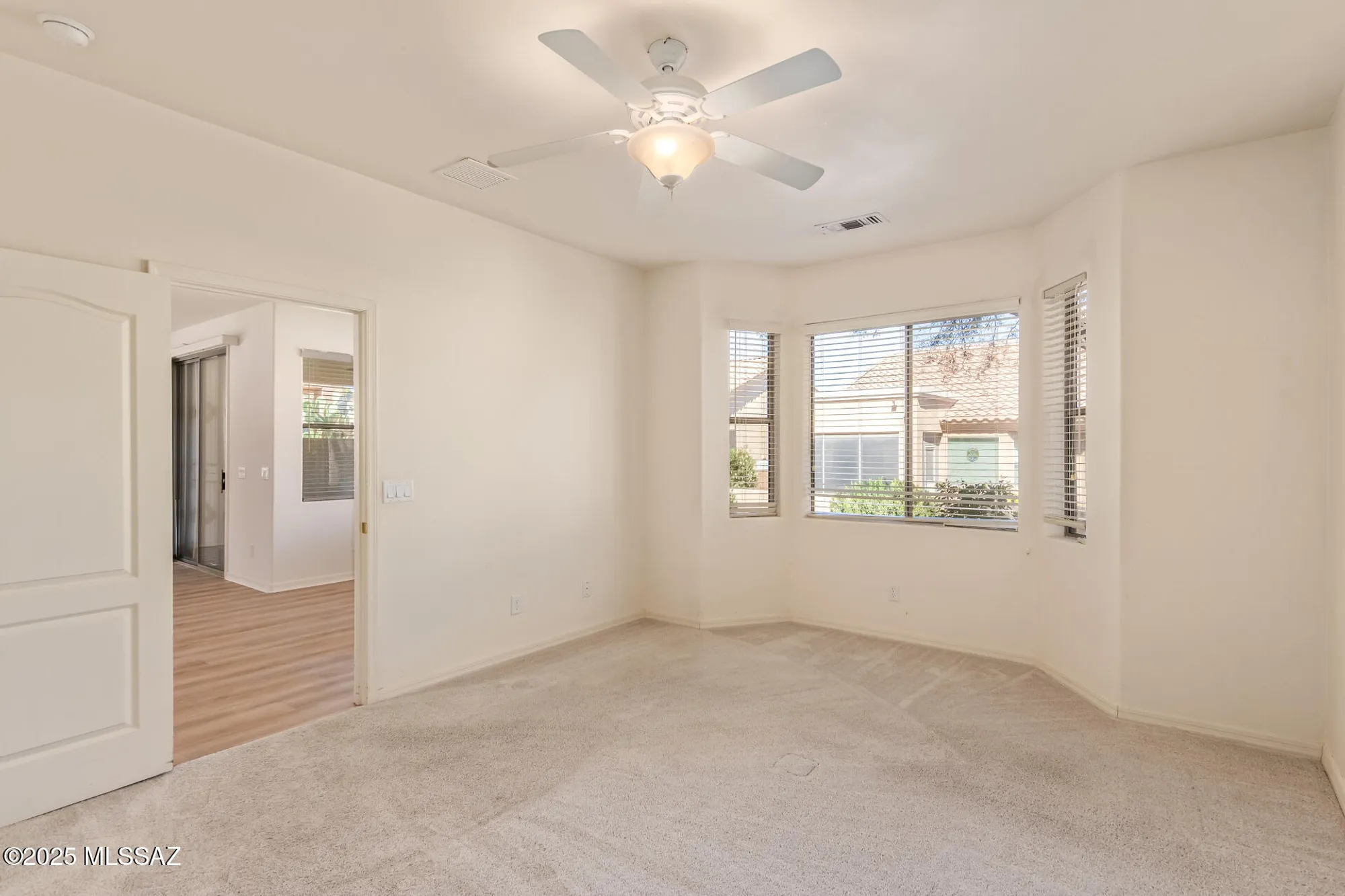 Property Slideshow image 26 of 38 | 496 w knotwood st, Green Valley, AZ, 85614