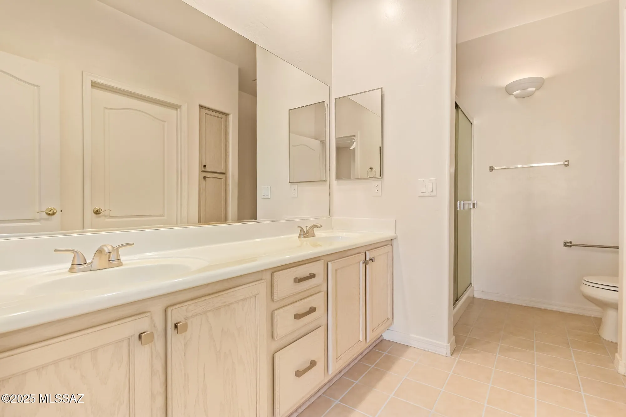 Property Slideshow image 4 of 38 | 496 w knotwood st, Green Valley, AZ, 85614