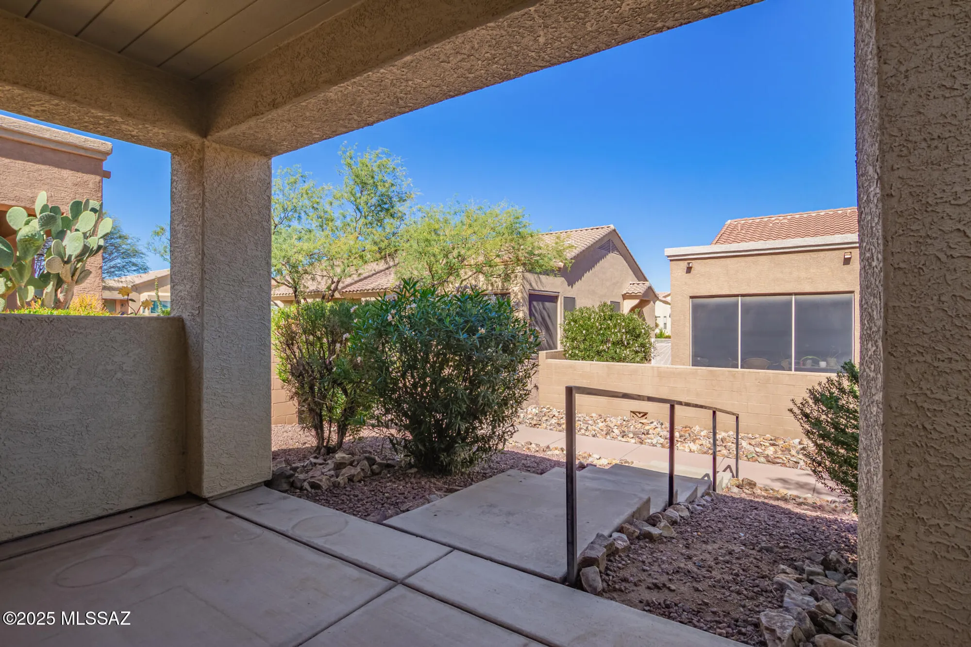 Property Slideshow image 34 of 38 | 496 w knotwood st, Green Valley, AZ, 85614