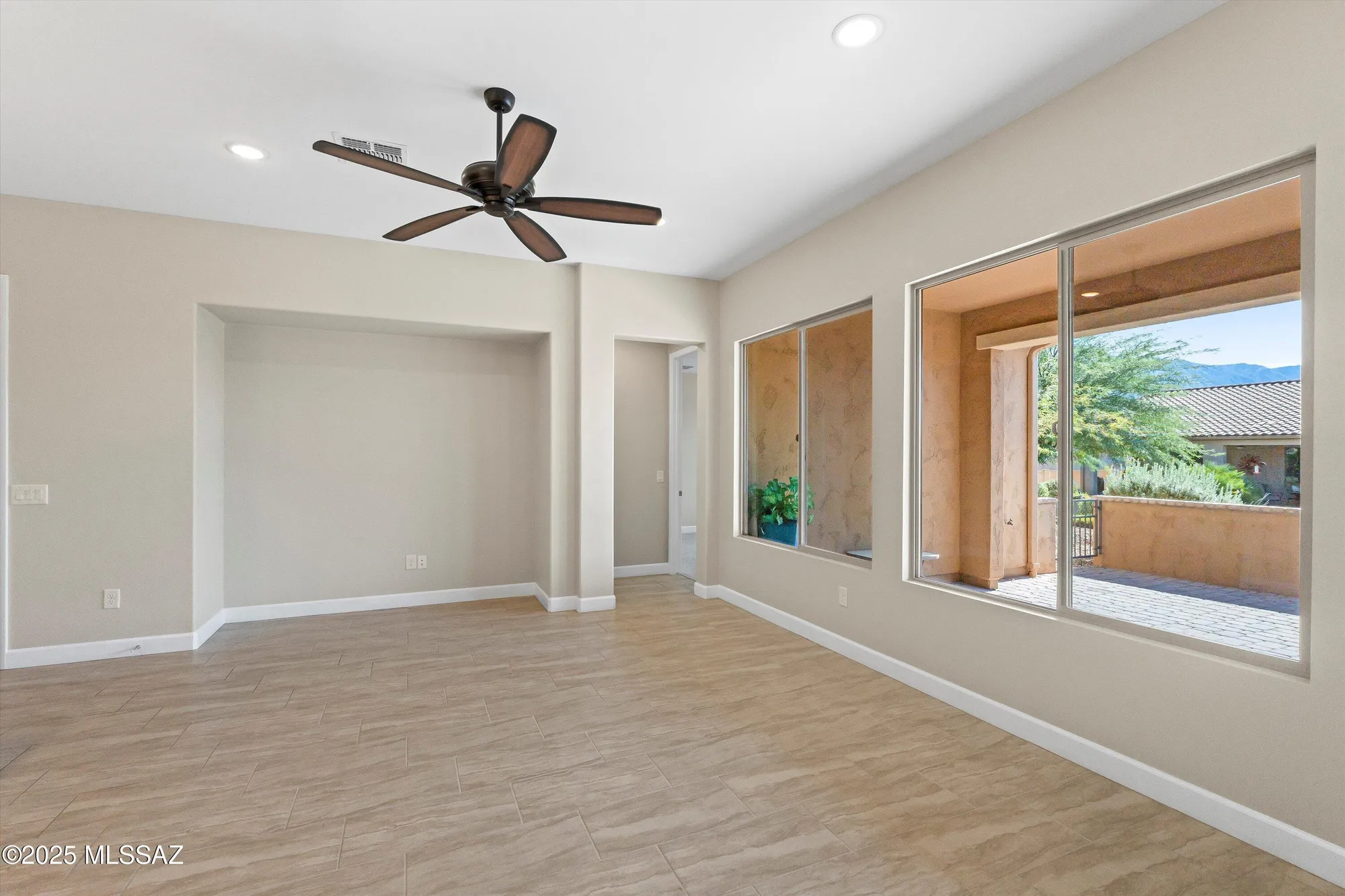 Property Slideshow image 11 of 31 | 62797 e thunder rock dr, Saddlebrooke, AZ, 85739