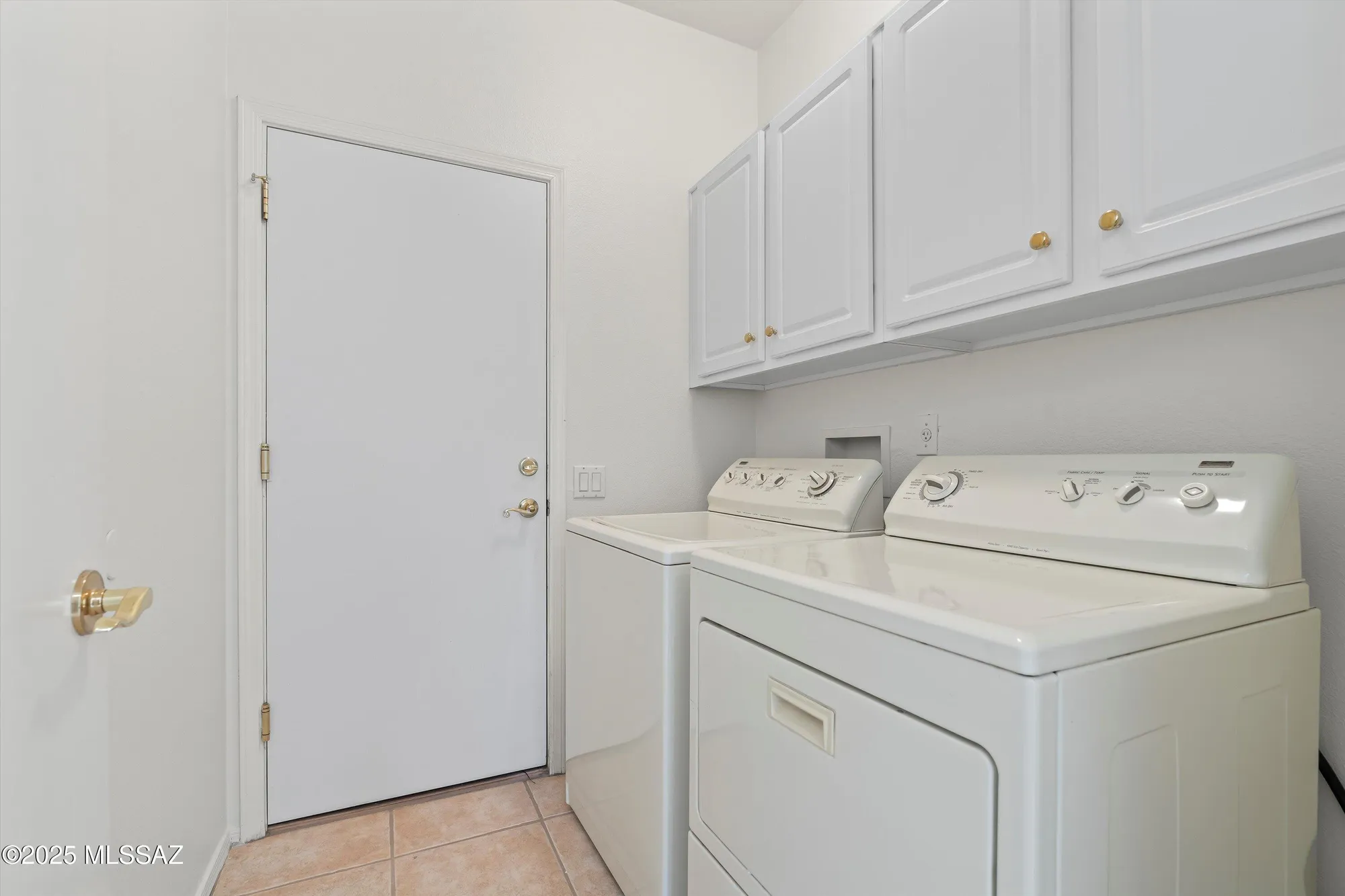 Property Slideshow image 29 of 46 | 9349 n sombrero canyon dr, Tucson, AZ, 85743