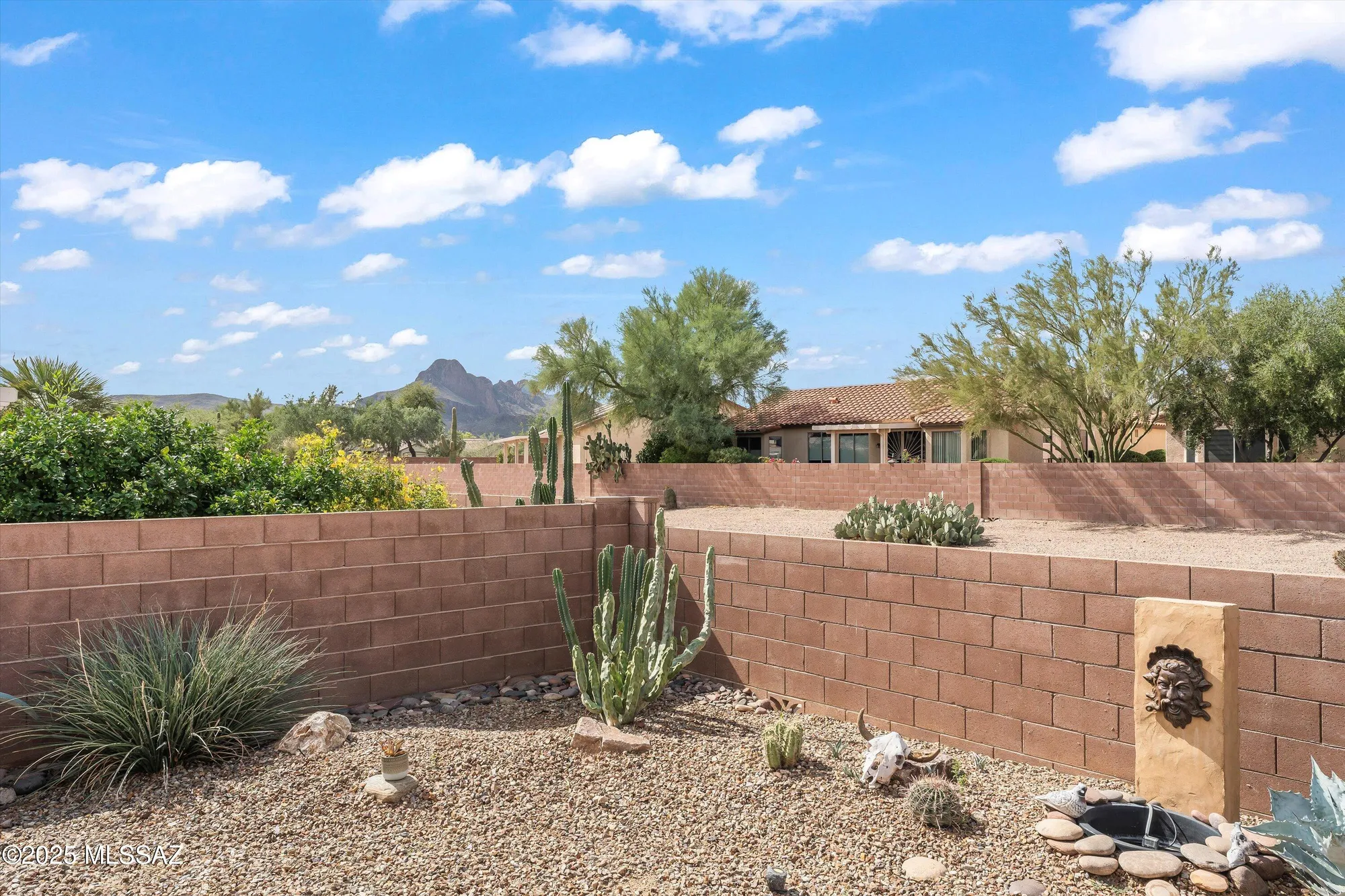 Property Slideshow image 34 of 46 | 9349 n sombrero canyon dr, Tucson, AZ, 85743