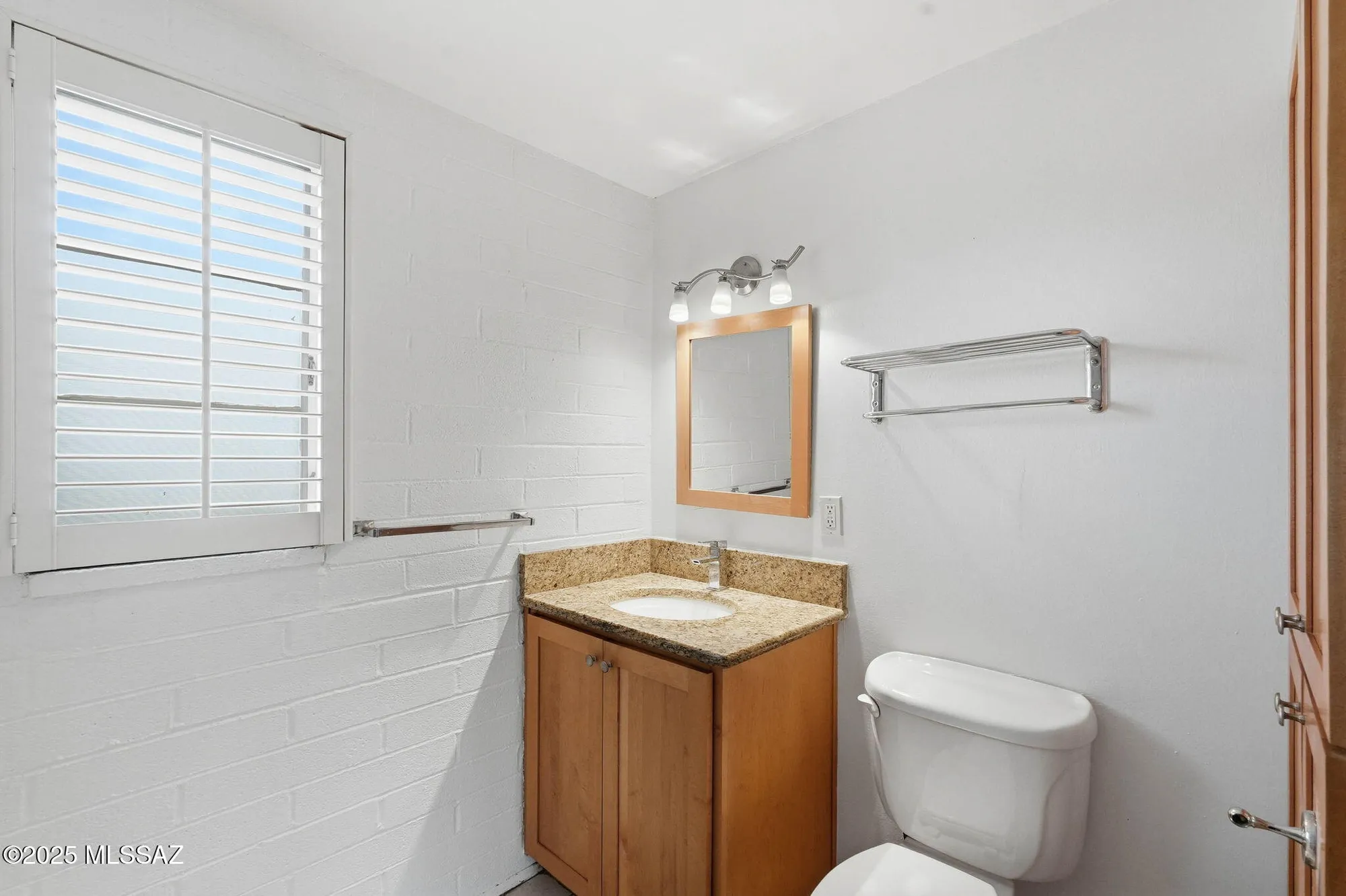 Property Slideshow image 11 of 14 | 425 s paseo cerro c, Green Valley, AZ, 85614