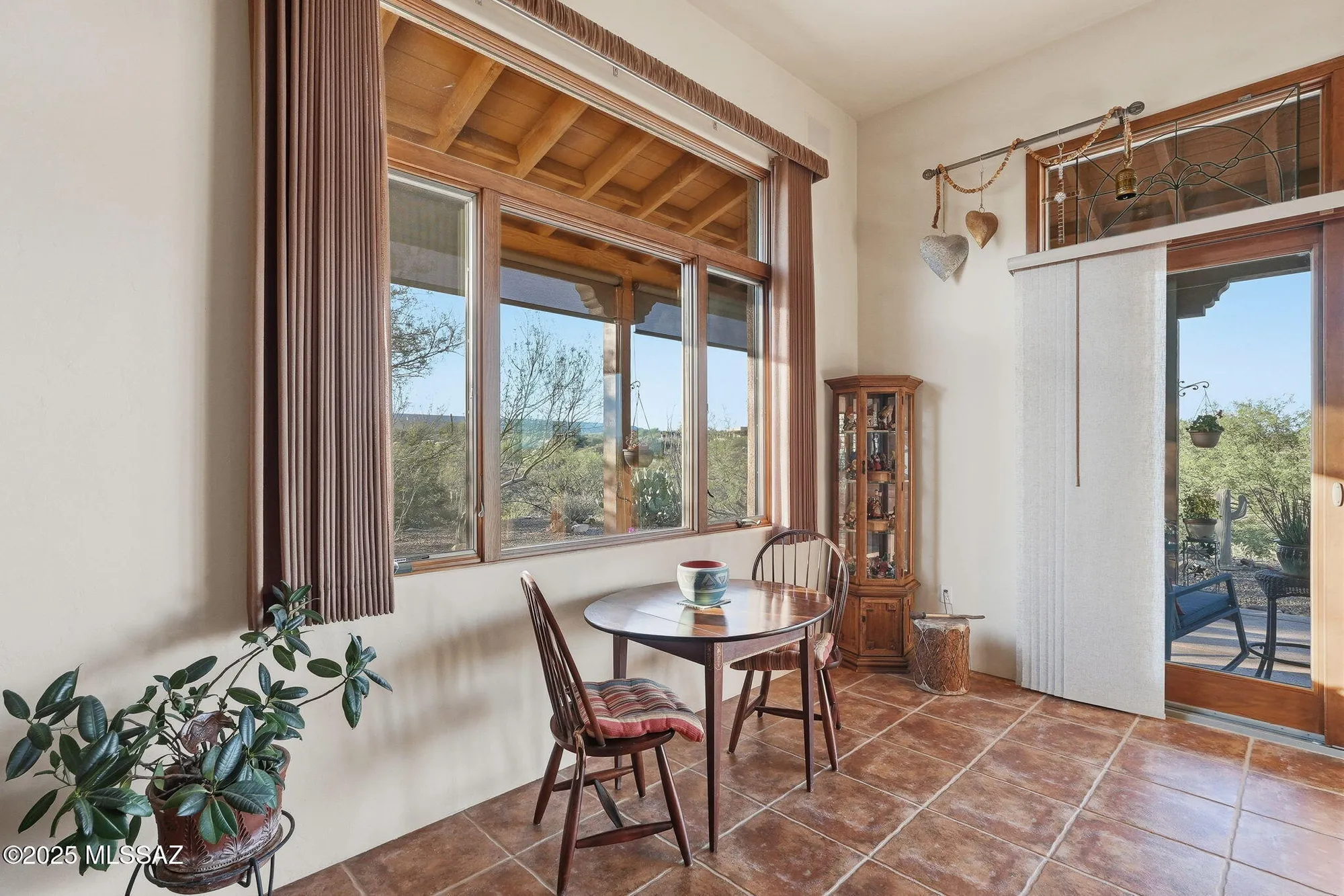 Property Slideshow image 13 of 48 | 762 w placita quieta, Green Valley, AZ, 85622