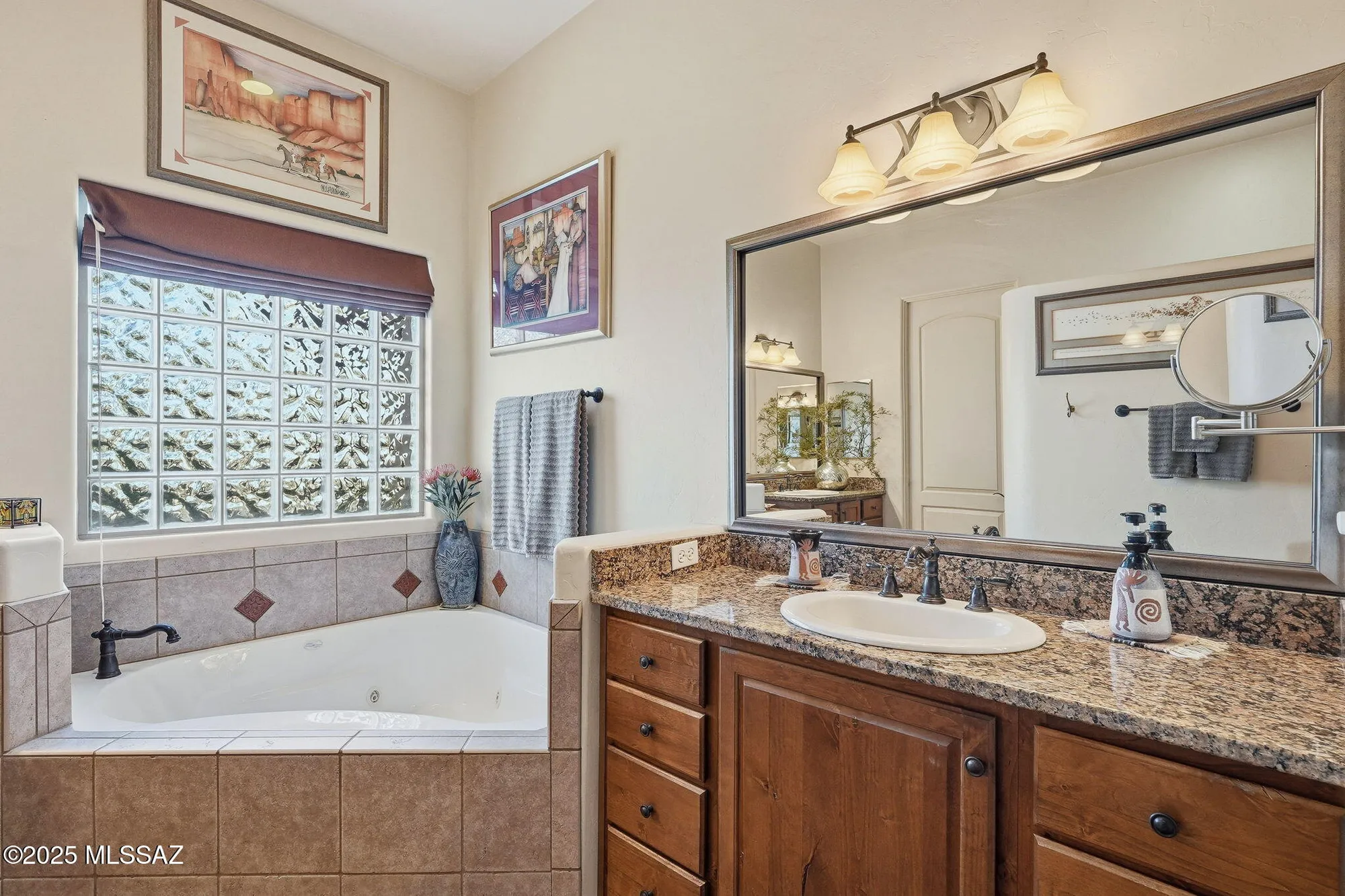 Property Slideshow image 31 of 48 | 762 w placita quieta, Green Valley, AZ, 85622