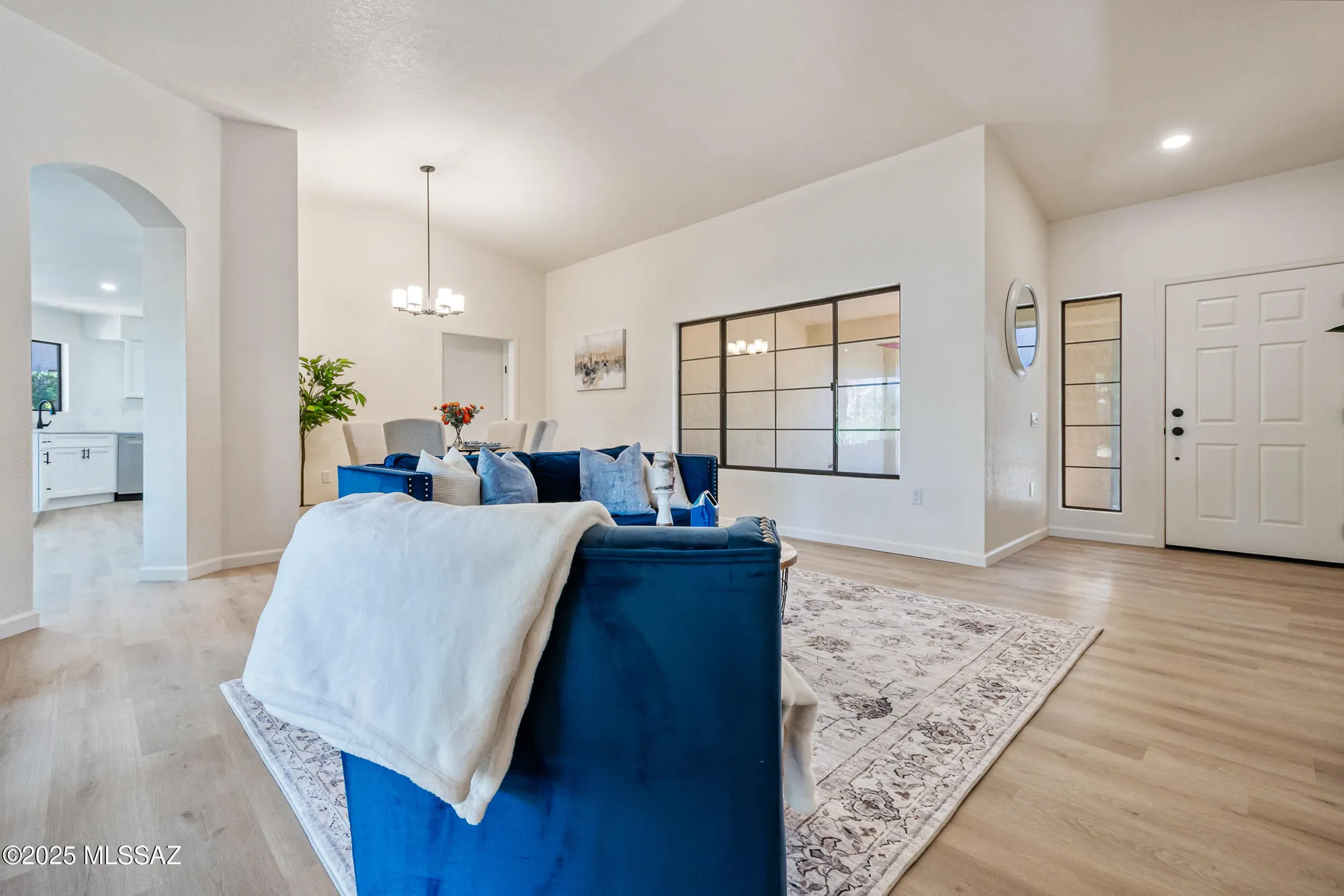 Property Slideshow image 10 of 42 | 14660 n flagstone dr, Oro Valley, AZ, 85755