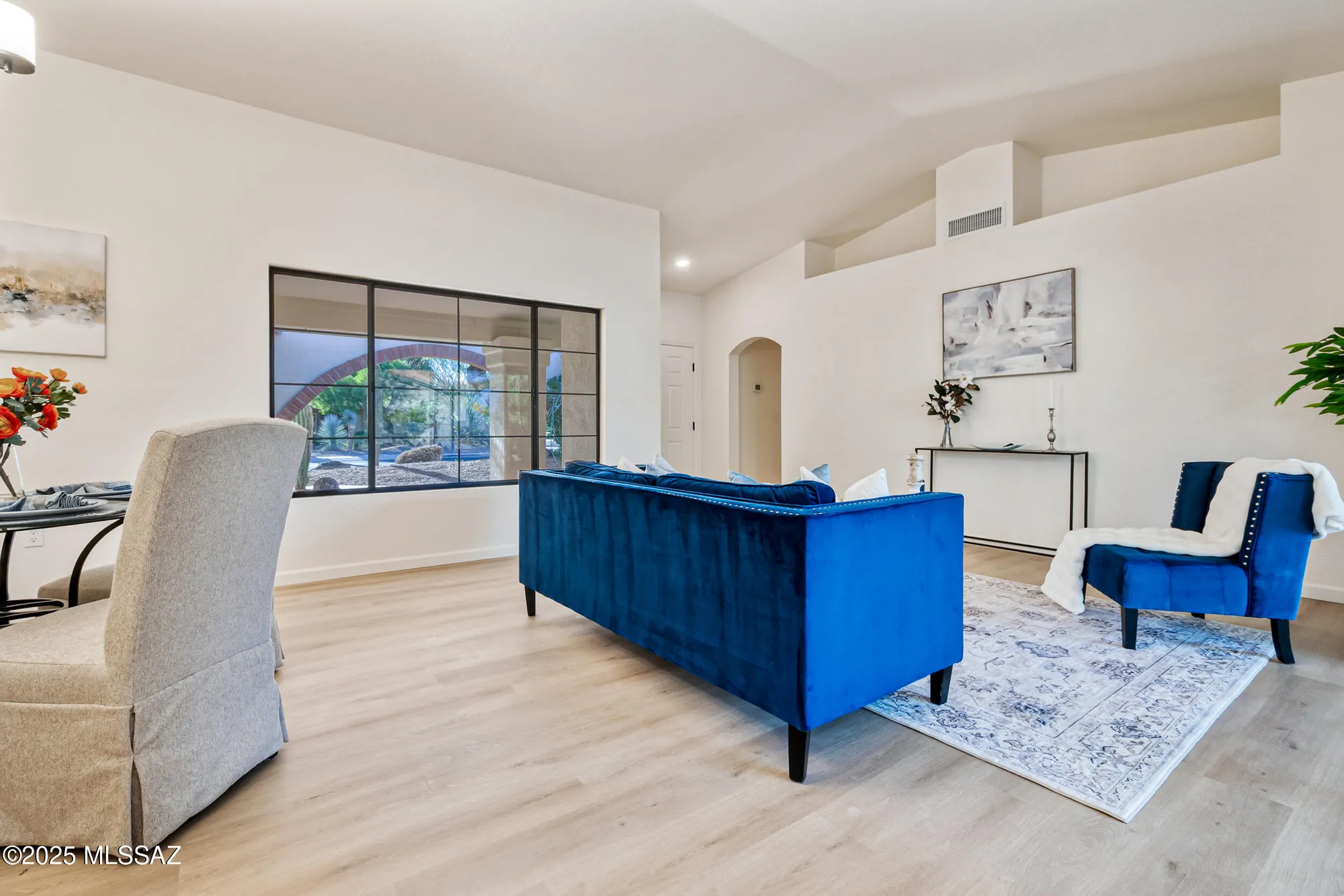 Property Slideshow image 9 of 42 | 14660 n flagstone dr, Oro Valley, AZ, 85755