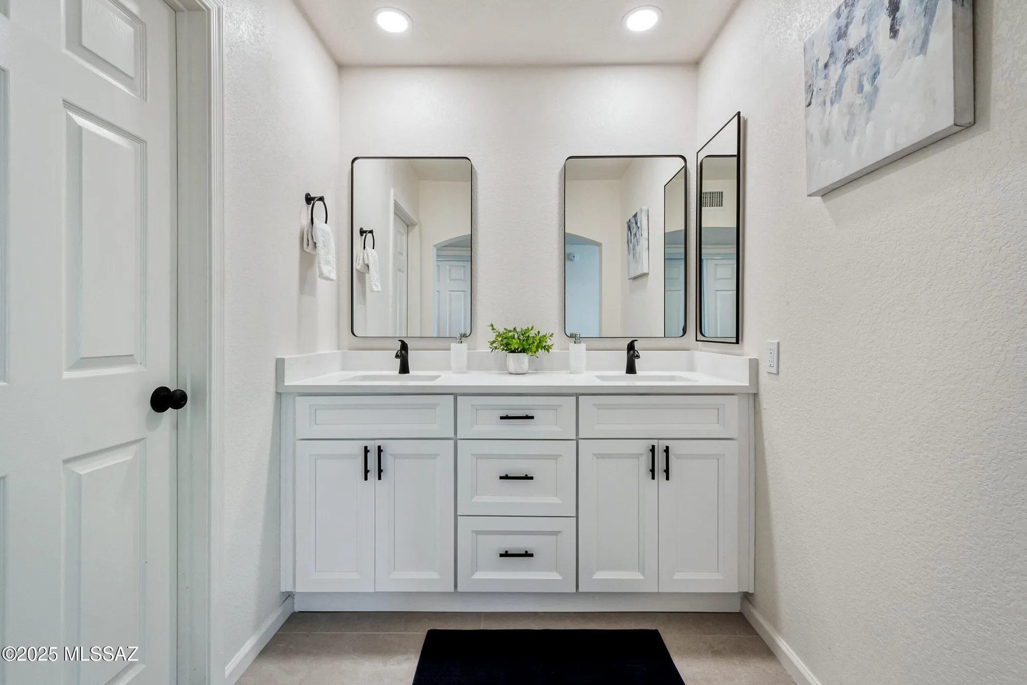 Property Slideshow image 25 of 42 | 14660 n flagstone dr, Oro Valley, AZ, 85755