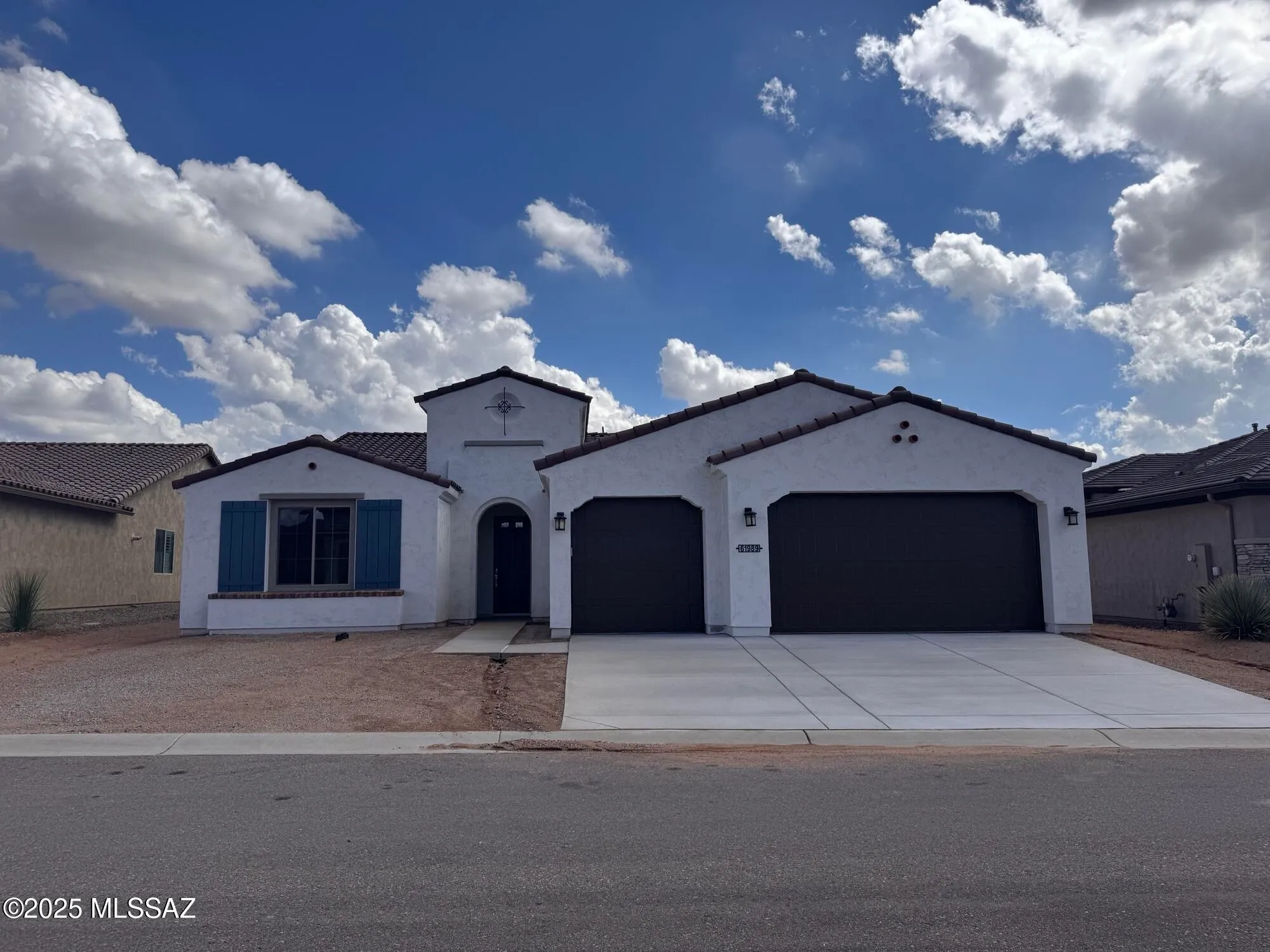 Property Slideshow image 1 of 15 | 61989 e quartzite rd, Oracle, AZ, 85623