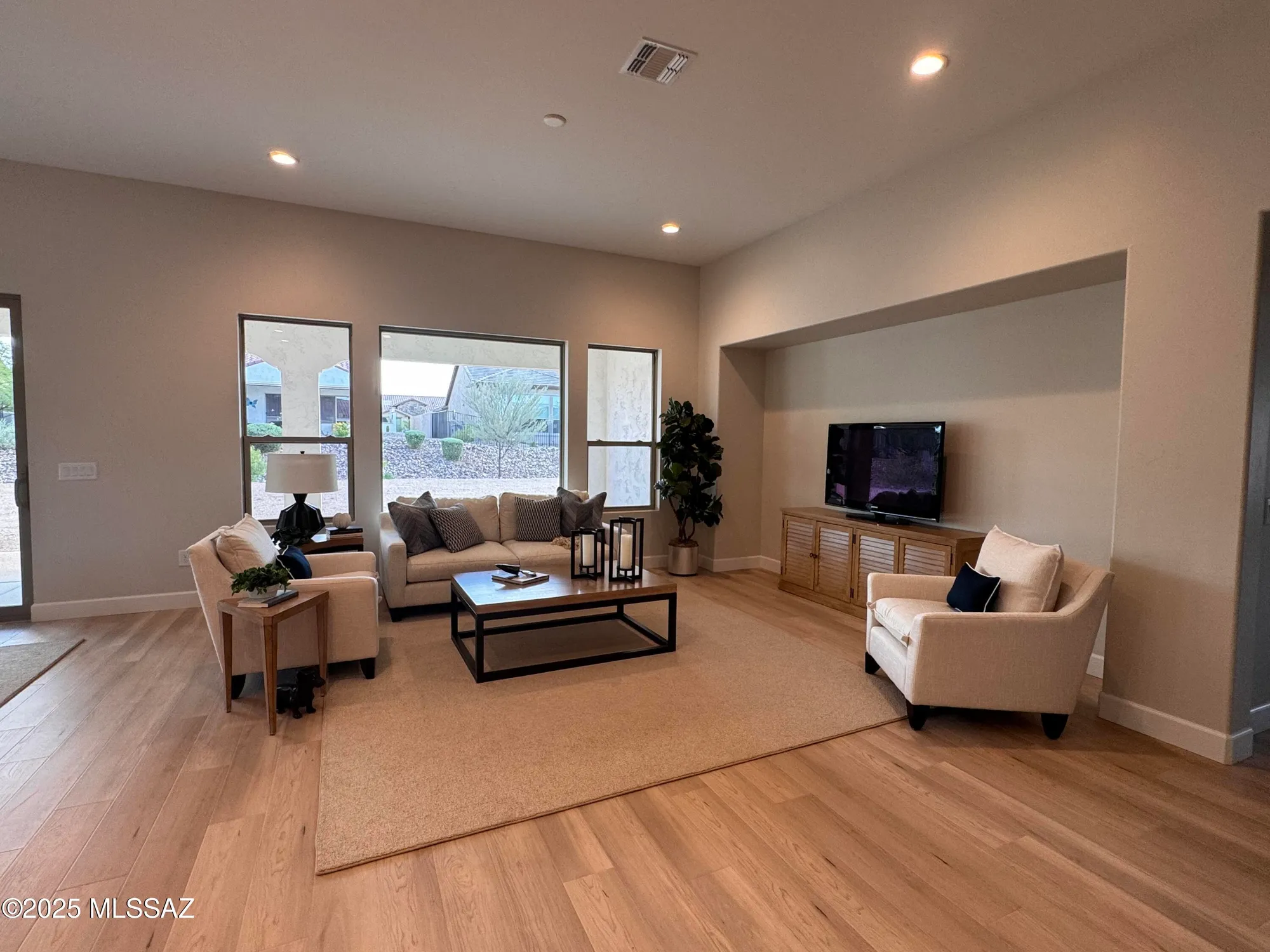 Property Slideshow image 5 of 15 | 61989 e quartzite rd, Oracle, AZ, 85623