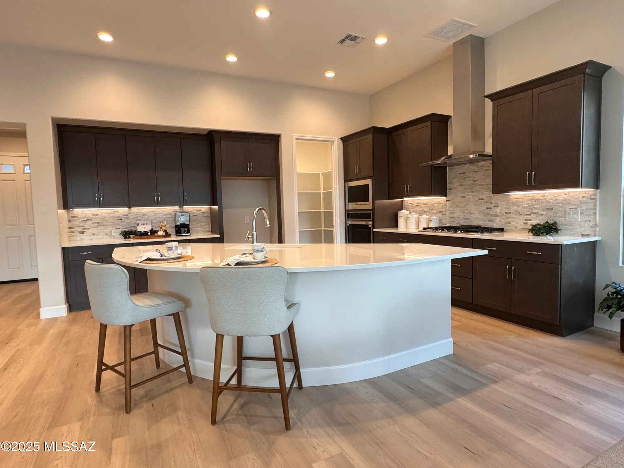 Property Slideshow image 2 of 15 | 61989 e quartzite rd, Oracle, AZ, 85623