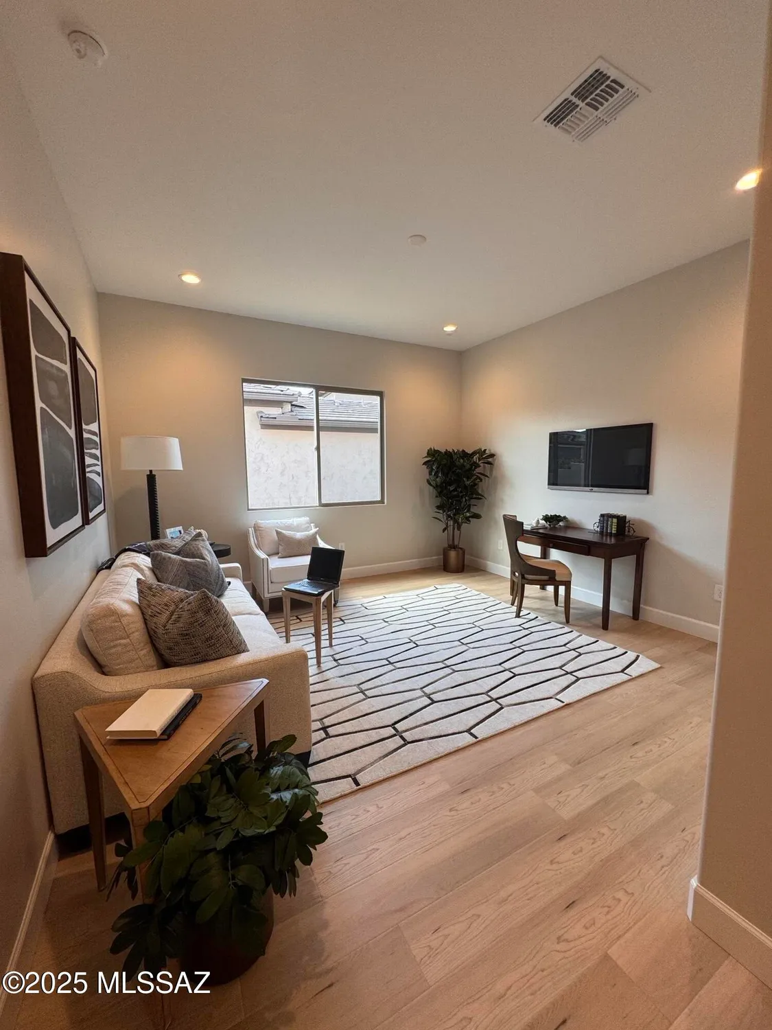 Property Slideshow image 8 of 15 | 61989 e quartzite rd, Oracle, AZ, 85623