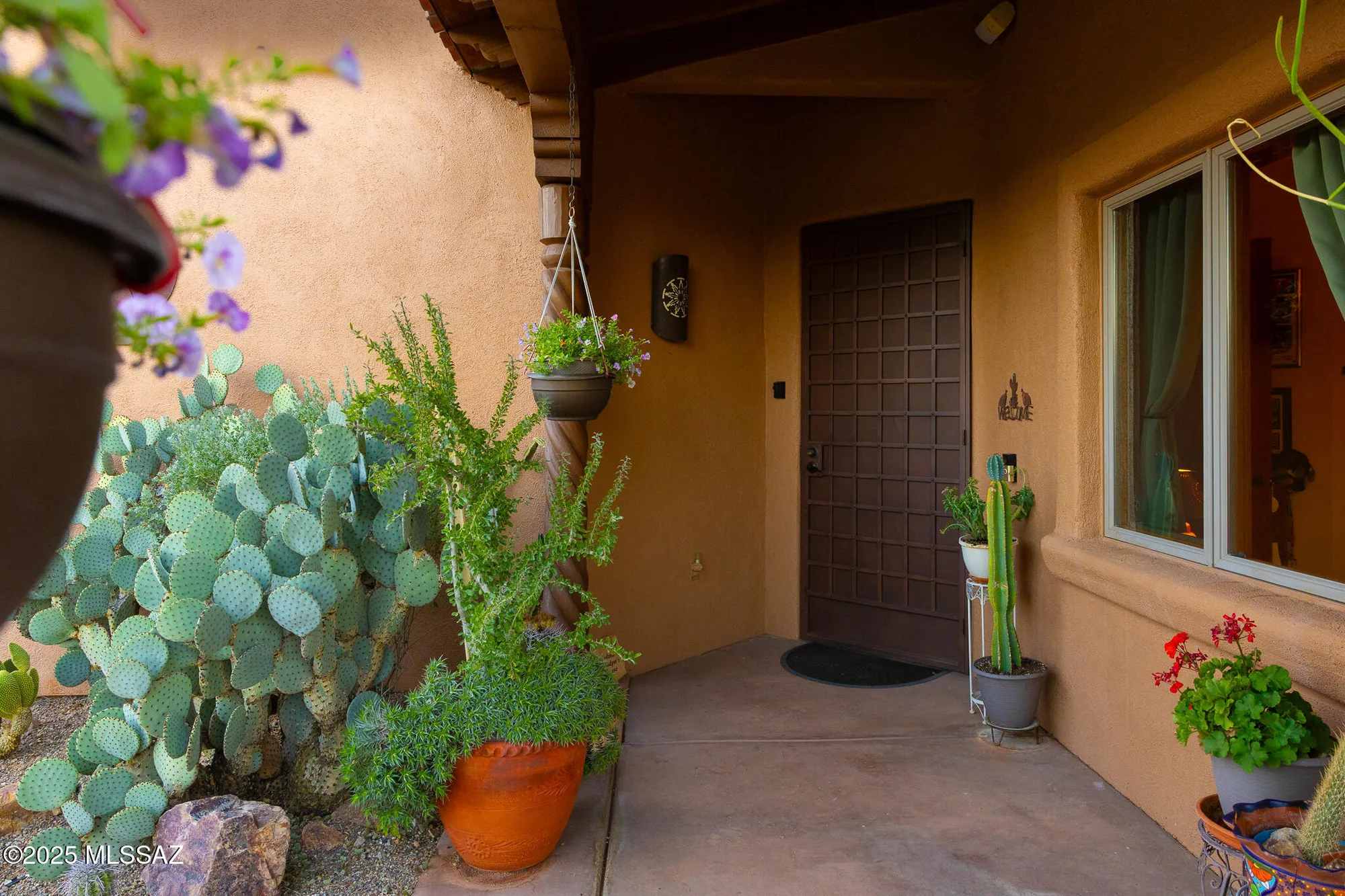 Property Slideshow image 5 of 48 | 762 w placita quieta, Green Valley, AZ, 85622