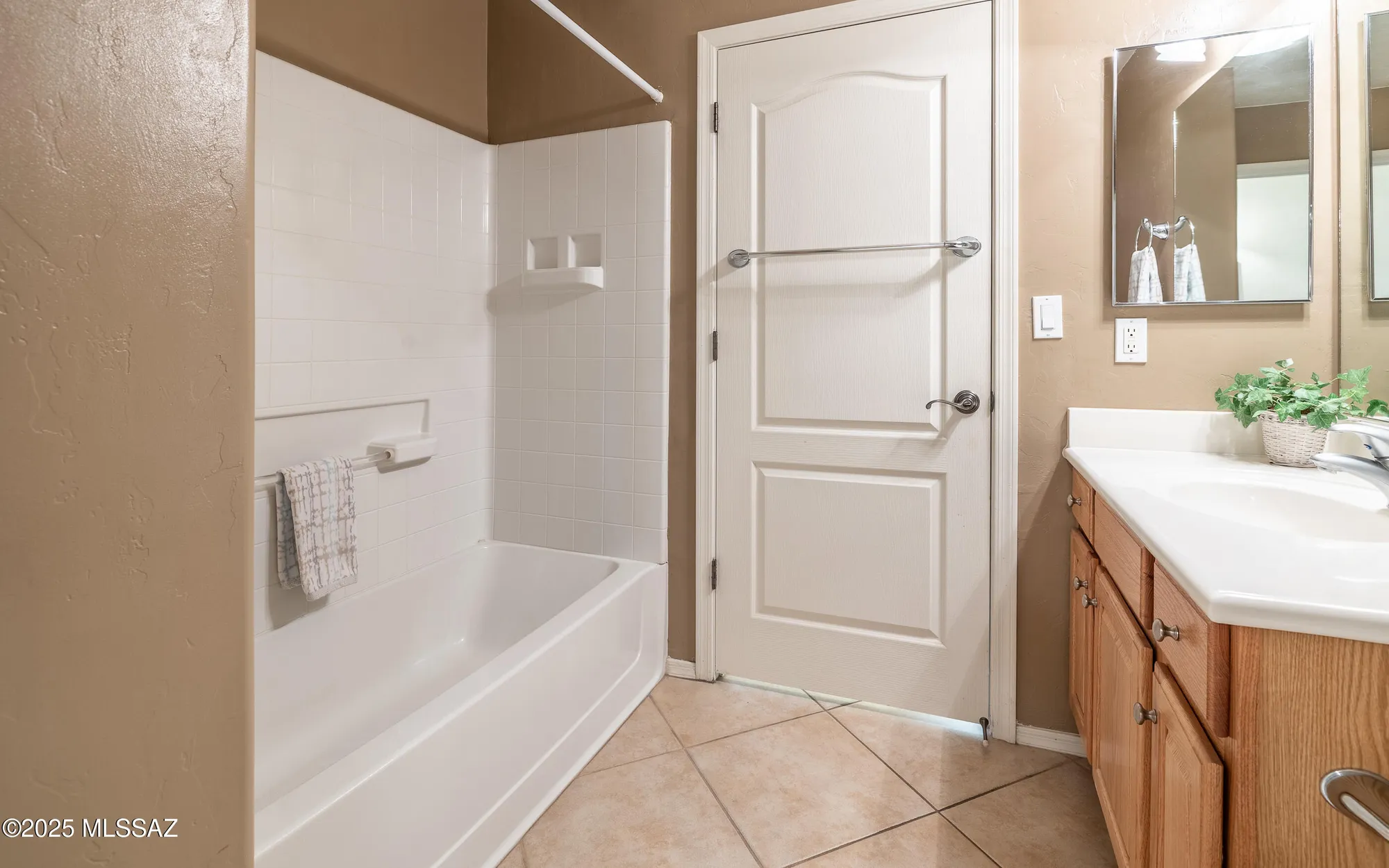Property Slideshow image 25 of 47 | 5375 w eagle claws ct, Marana, AZ, 85658