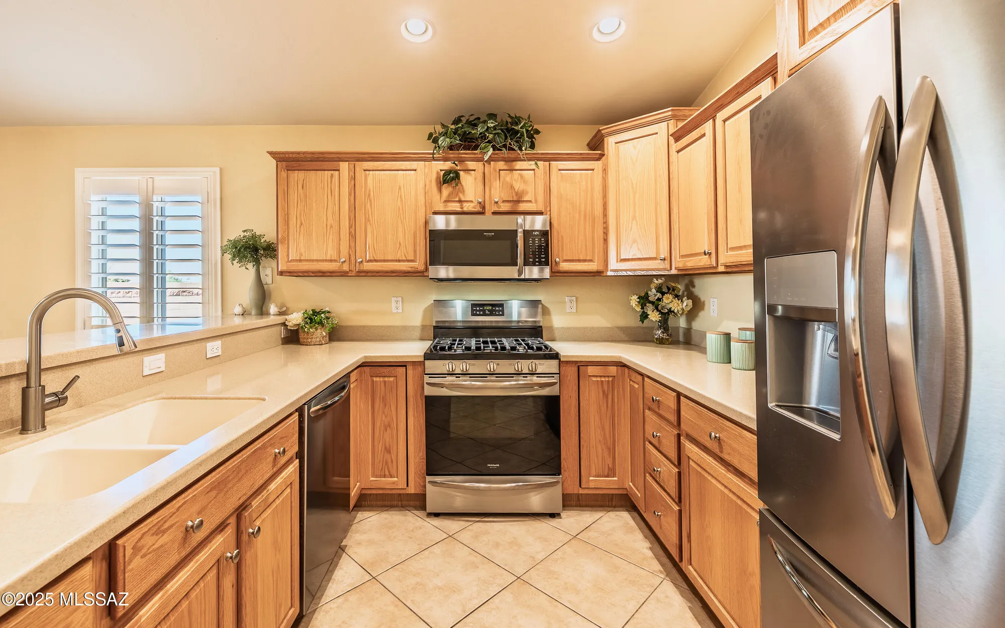 Property Slideshow image 8 of 47 | 5375 w eagle claws ct, Marana, AZ, 85658