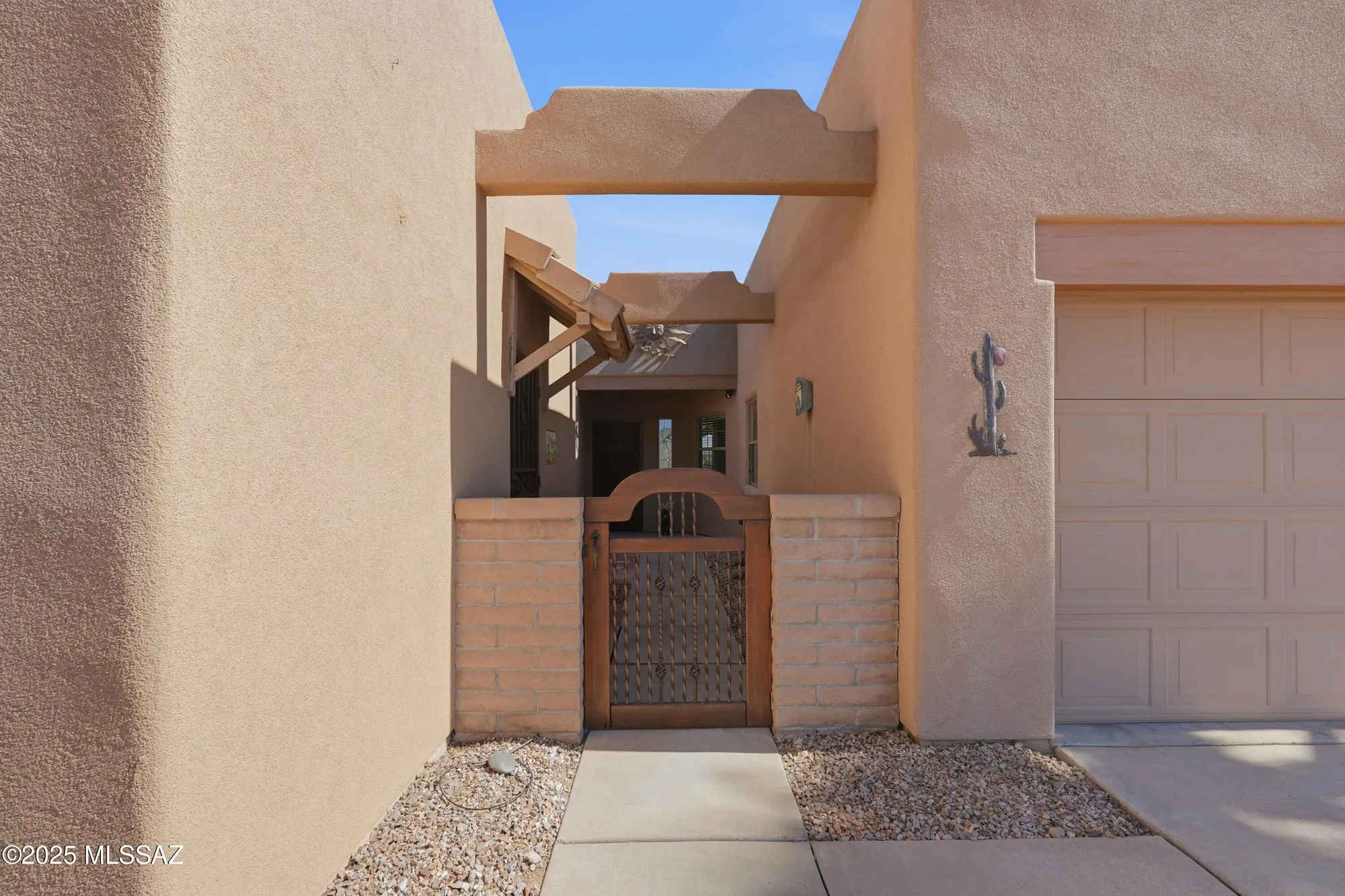 Property Slideshow image 4 of 39 | 4153 s golden lynx rd, Green Valley, AZ, 85614