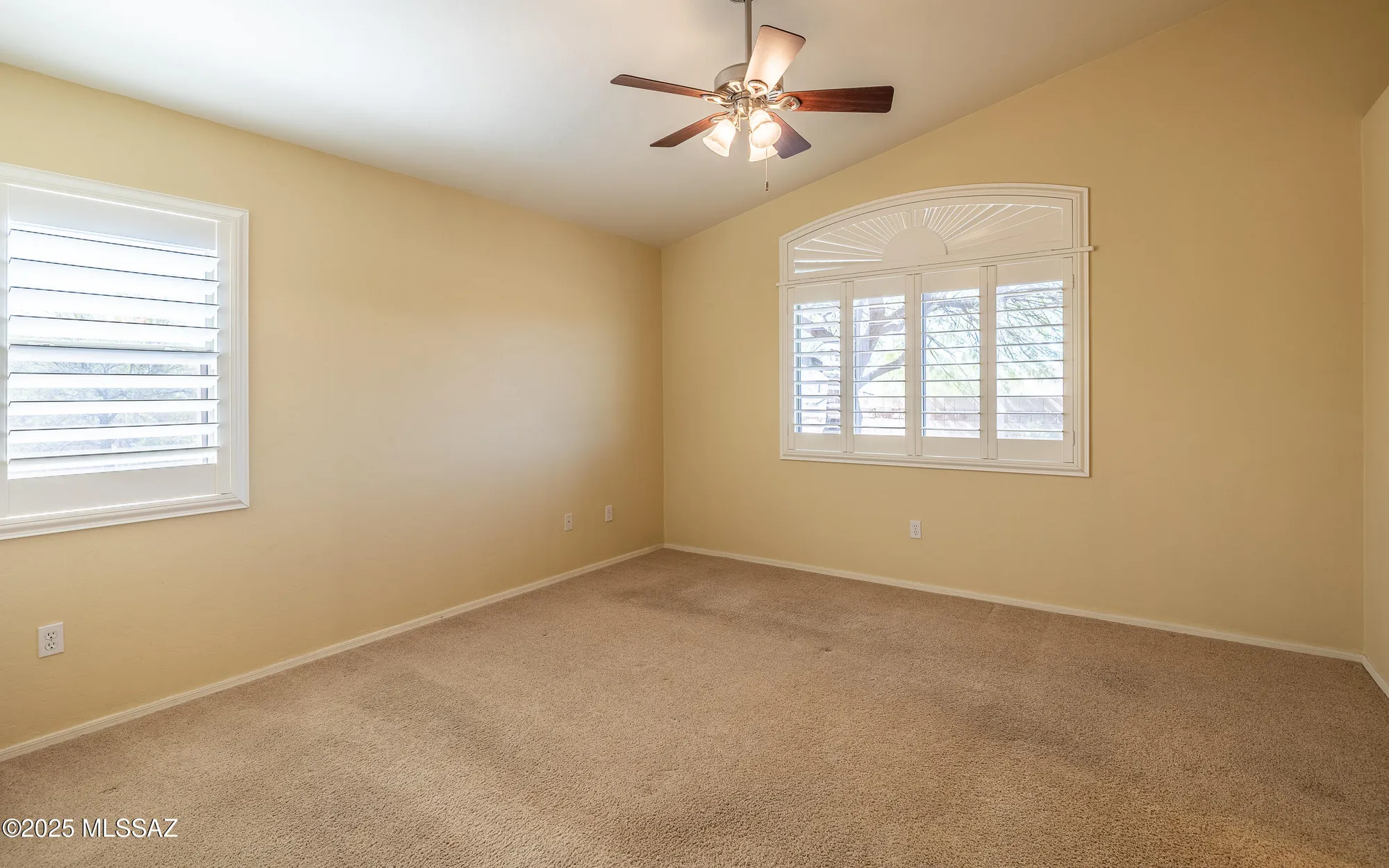 Property Slideshow image 14 of 47 | 5375 w eagle claws ct, Marana, AZ, 85658