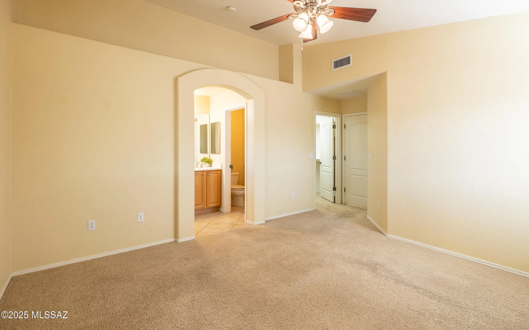 Property Slideshow image 15 of 47 | 5375 w eagle claws ct, Marana, AZ, 85658