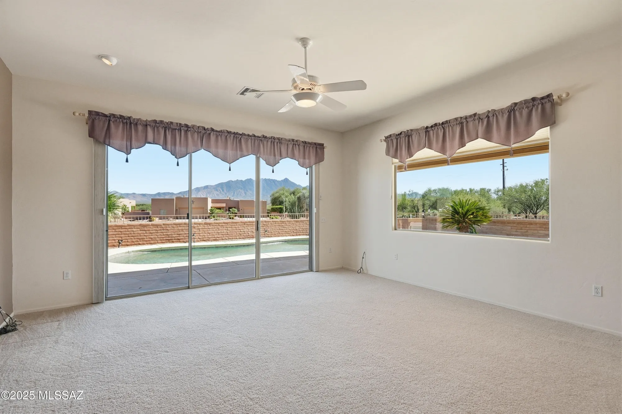Property Slideshow image 11 of 39 | 4153 s golden lynx rd, Green Valley, AZ, 85614