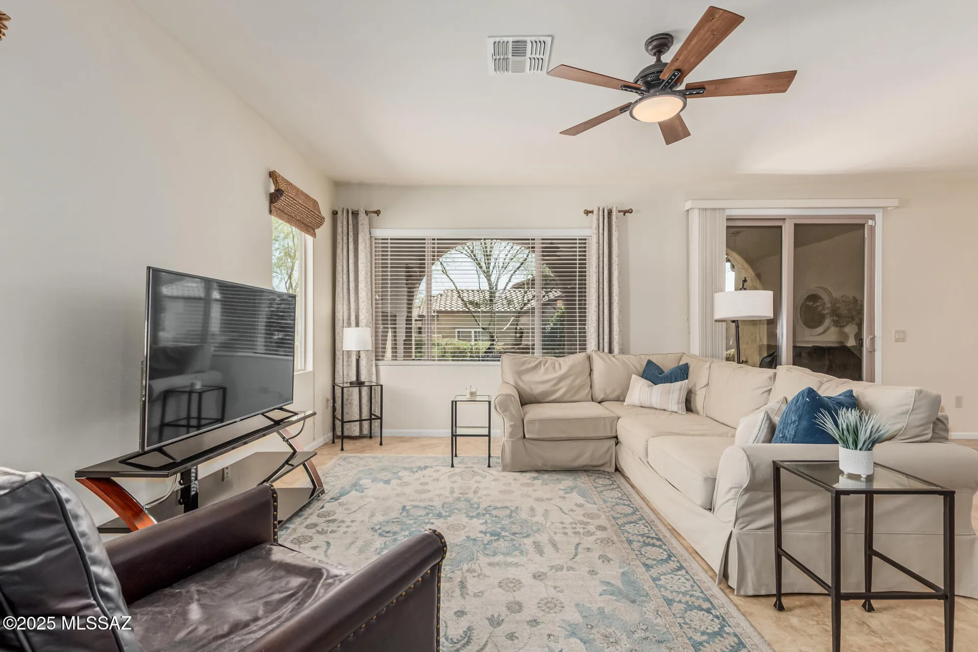 Property Slideshow image 14 of 40 | 844 n broken hills dr, Green Valley, AZ, 85614