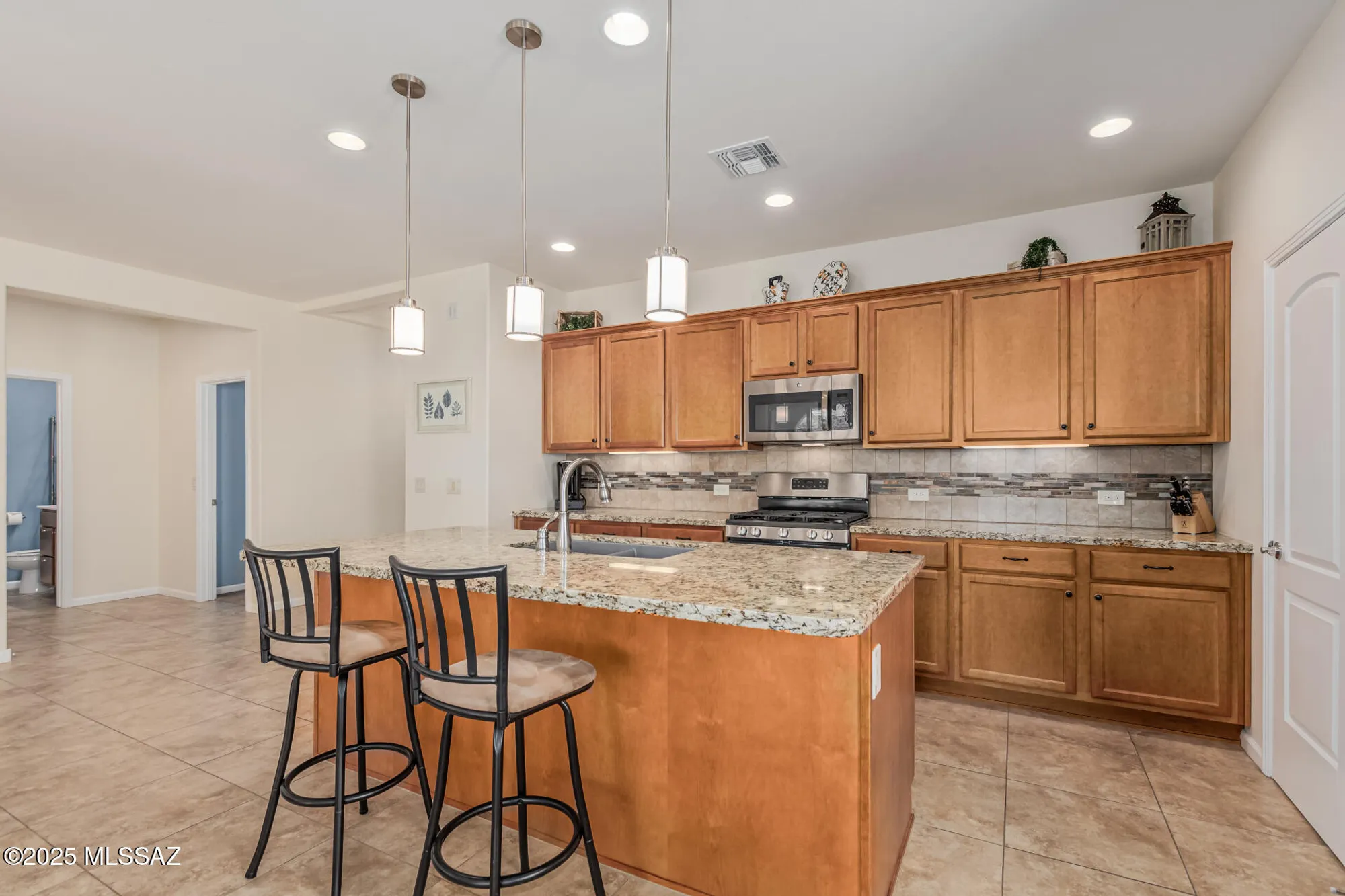 Property Slideshow image 17 of 40 | 844 n broken hills dr, Green Valley, AZ, 85614