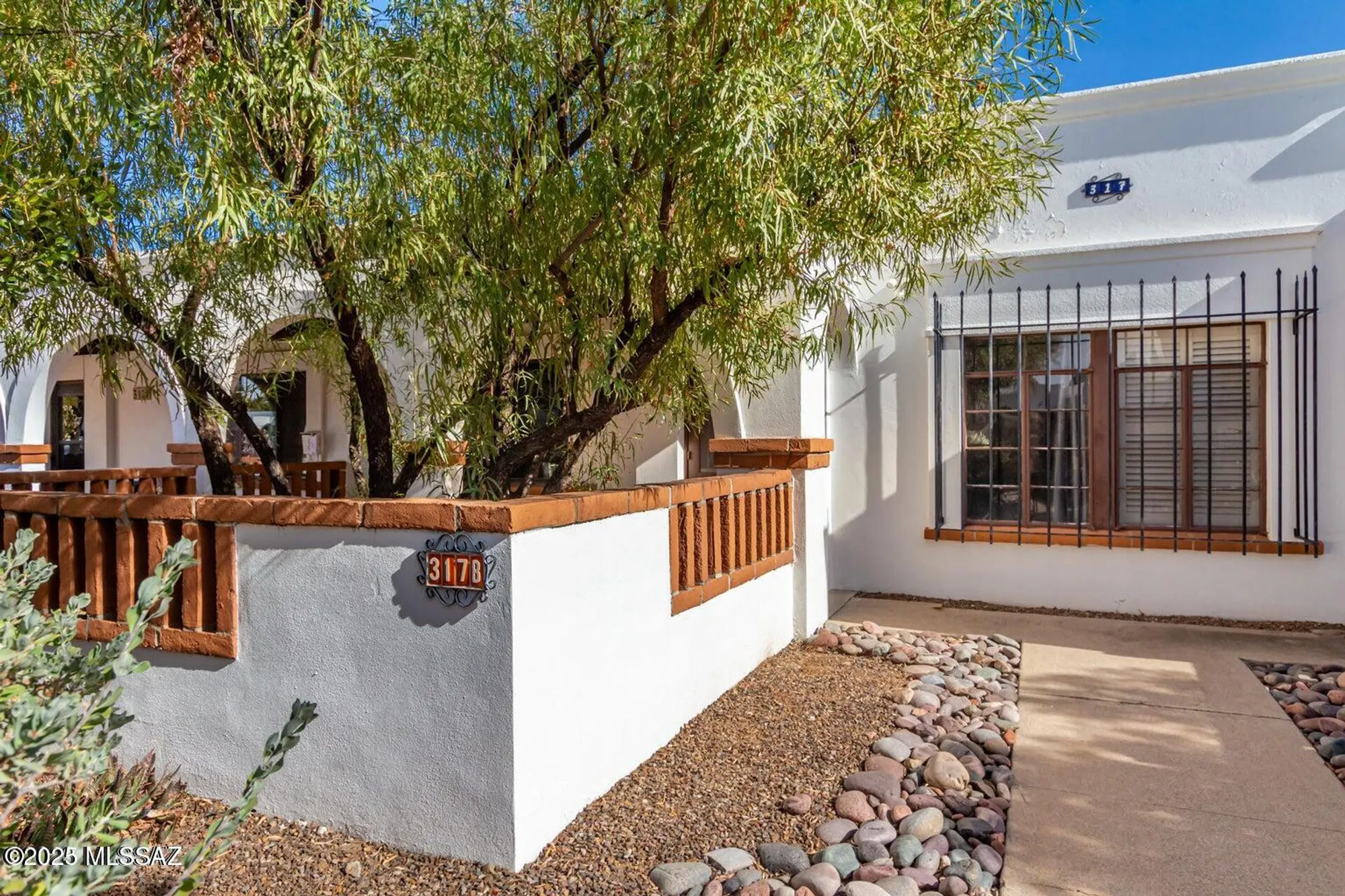 Property Slideshow image 1 of 16 | 317 s paseo quinta b, Green Valley, AZ, 85614