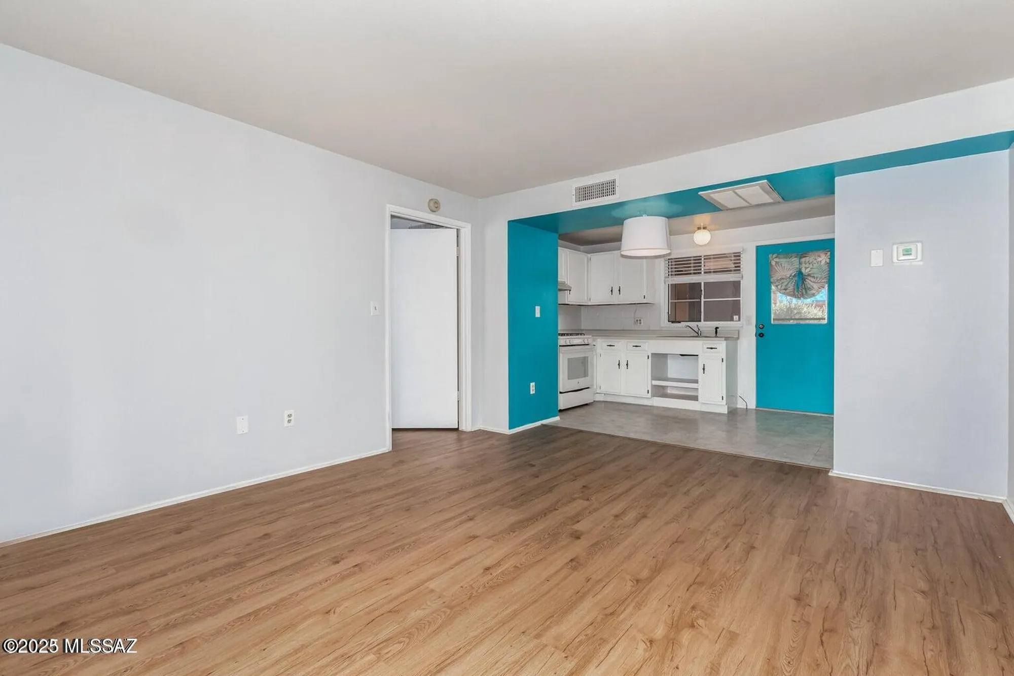 Property Slideshow image 5 of 16 | 317 s paseo quinta b, Green Valley, AZ, 85614