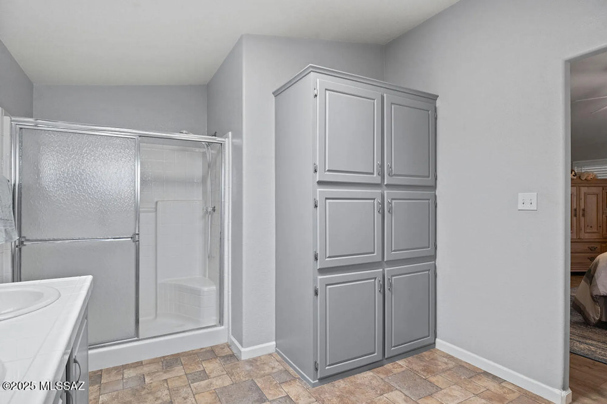 Property Slideshow image 16 of 25 | 107 w mora dr, Green Valley, AZ, 85614