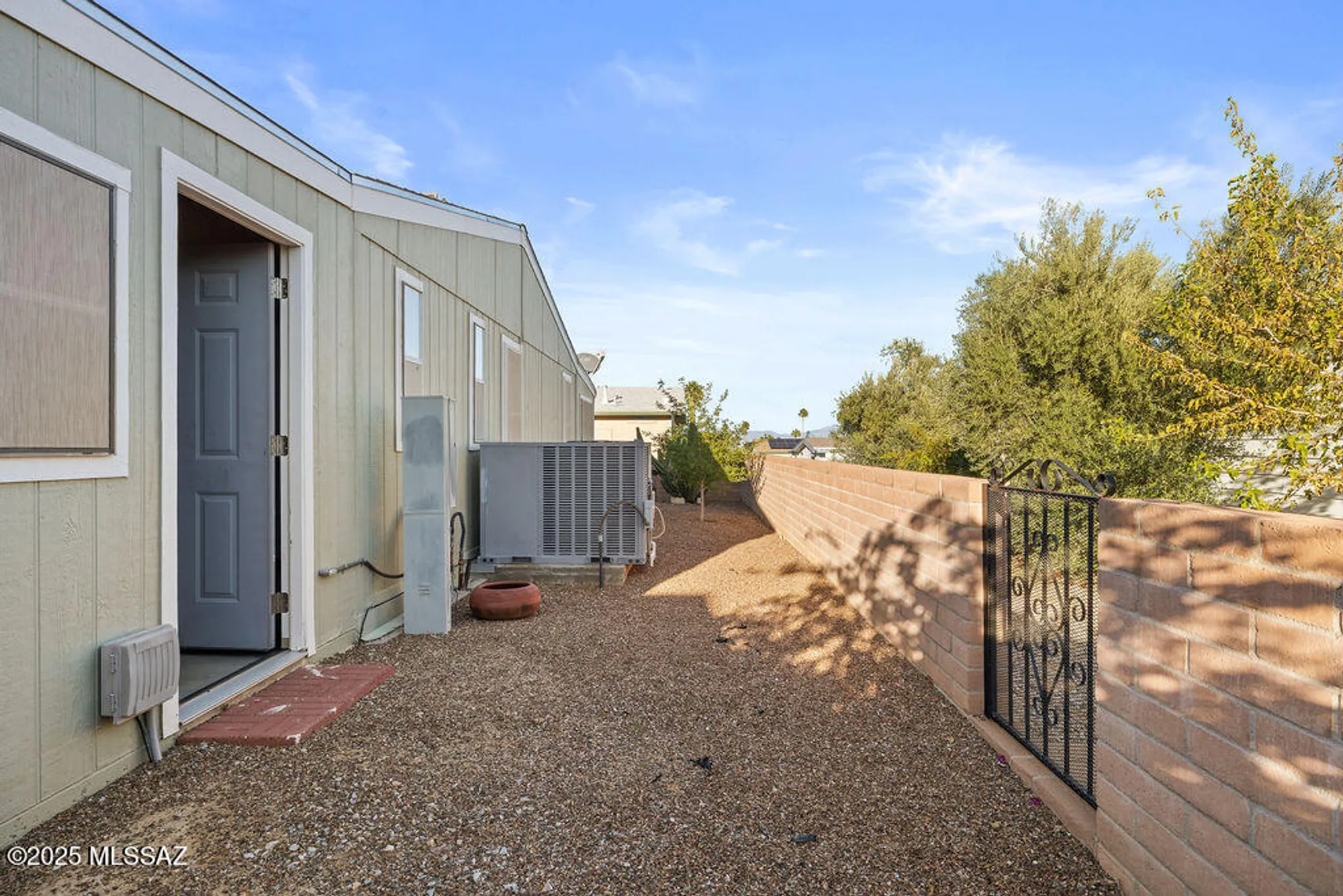 Property Slideshow image 23 of 25 | 107 w mora dr, Green Valley, AZ, 85614