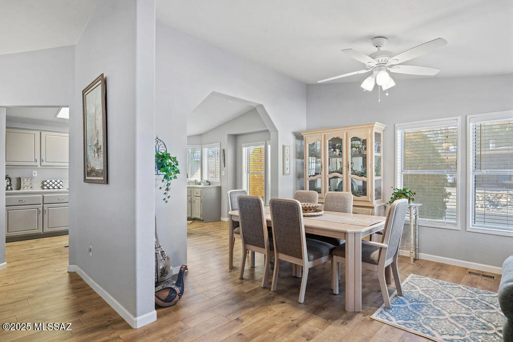 Property Slideshow image 9 of 25 | 107 w mora dr, Green Valley, AZ, 85614