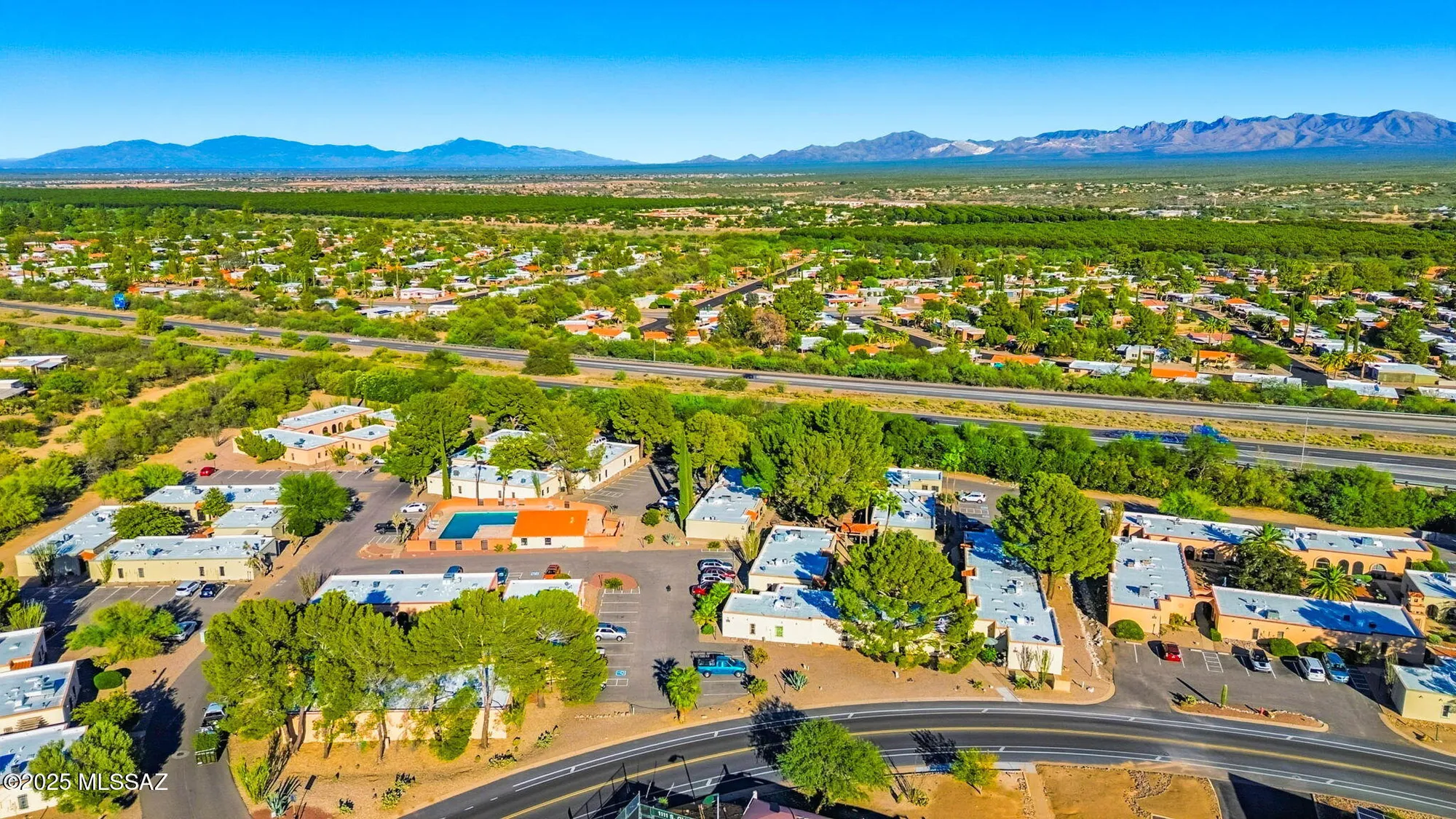 Property Slideshow image 4 of 29 | 1011 s calle de las casitas, Green Valley, AZ, 85614