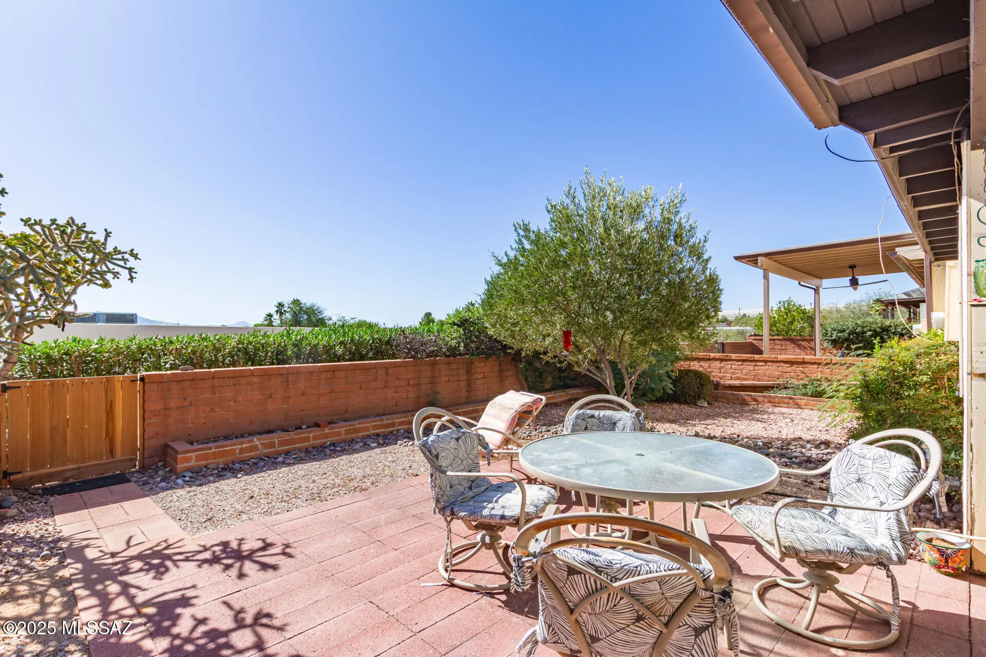 Property Slideshow image 26 of 30 | 801 w bella vista dr, Green Valley, AZ, 85614
