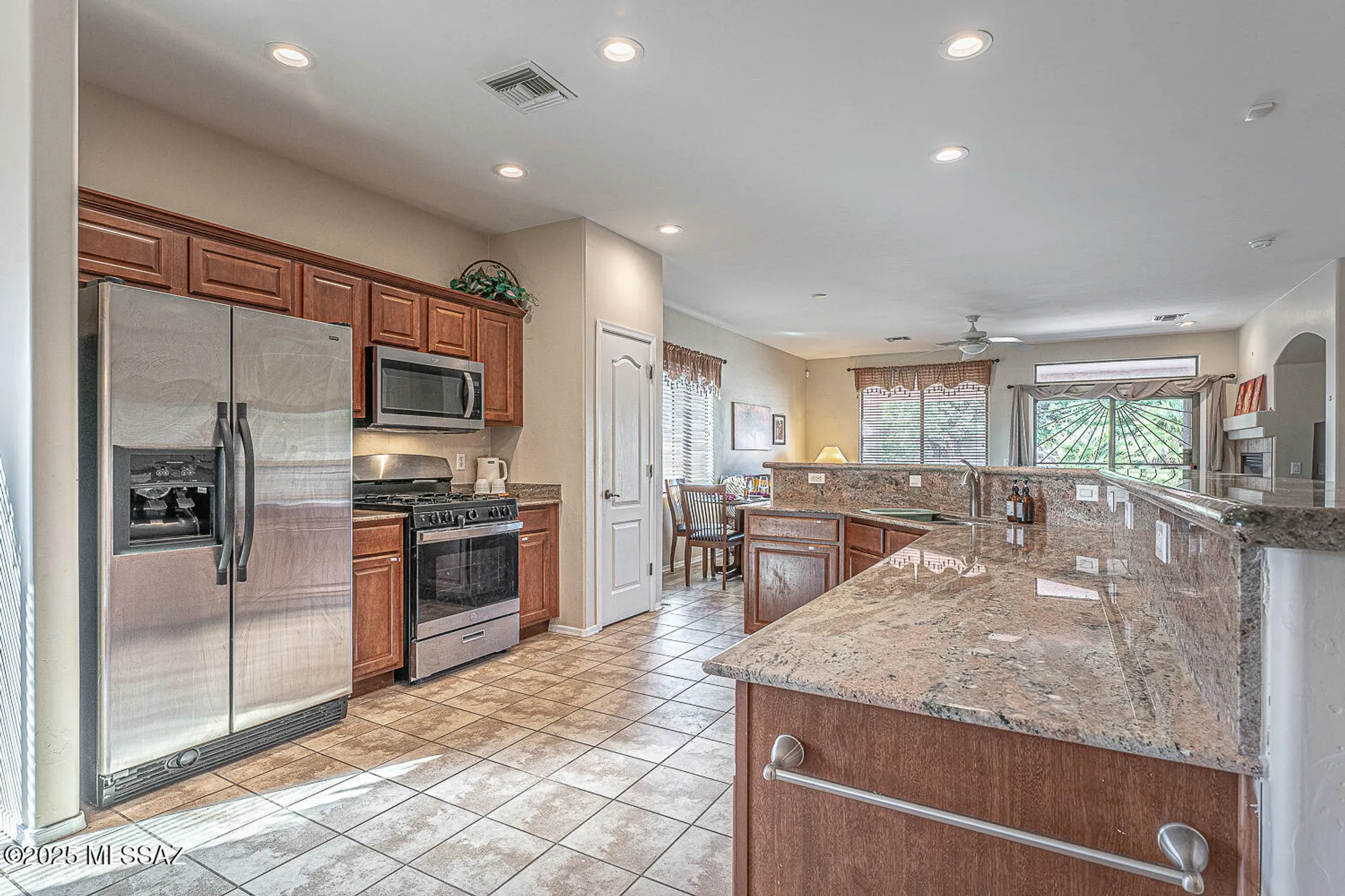 Property Slideshow image 15 of 51 | 2980 s royal aberdeen loop, Green Valley, AZ, 85614