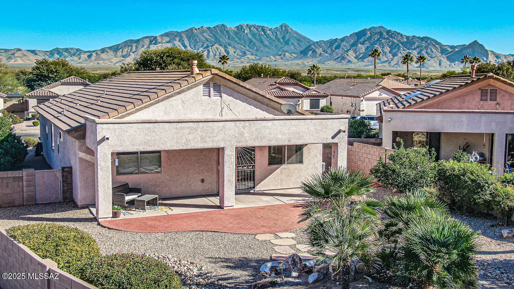 Property Slideshow image 6 of 51 | 2980 s royal aberdeen loop, Green Valley, AZ, 85614