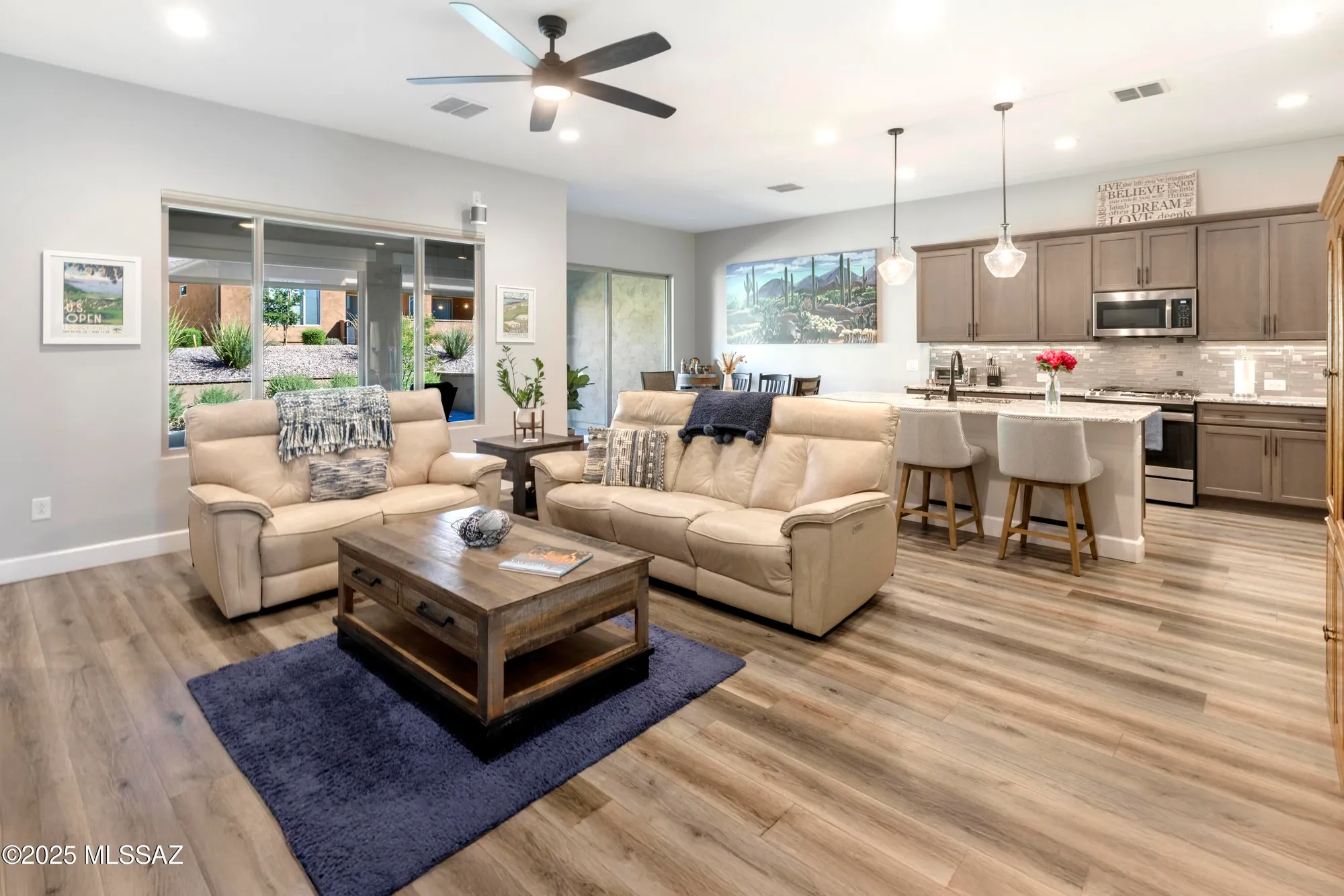 Property Slideshow image 15 of 44 | 30655 s sand hurst ln, Oracle, AZ, 85623