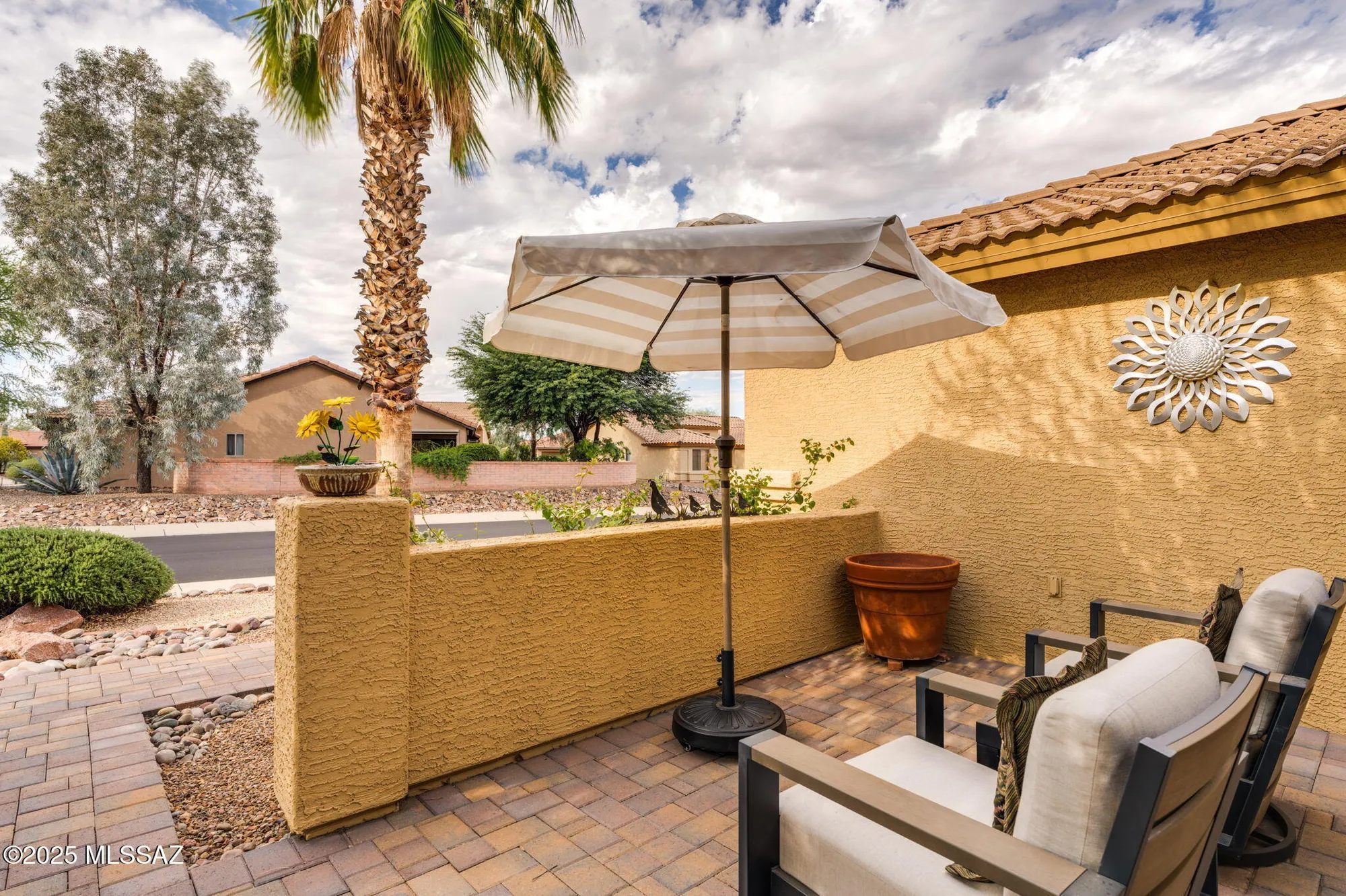 Property Slideshow image 4 of 50 | 1821 e redstart rd, Green Valley, AZ, 85614
