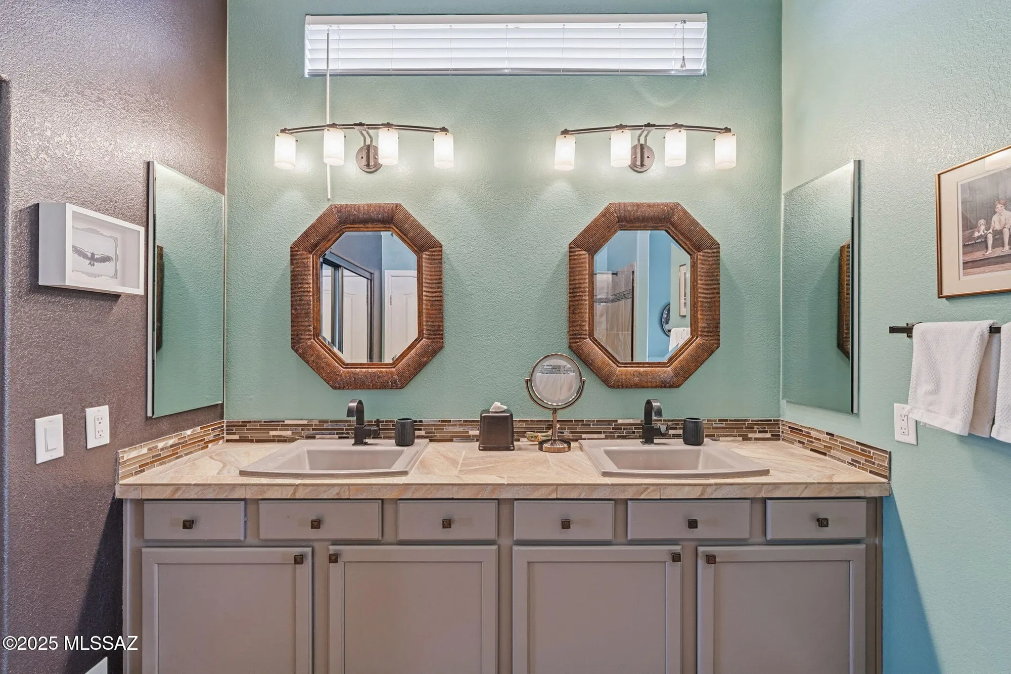 Property Slideshow image 32 of 50 | 1821 e redstart rd, Green Valley, AZ, 85614