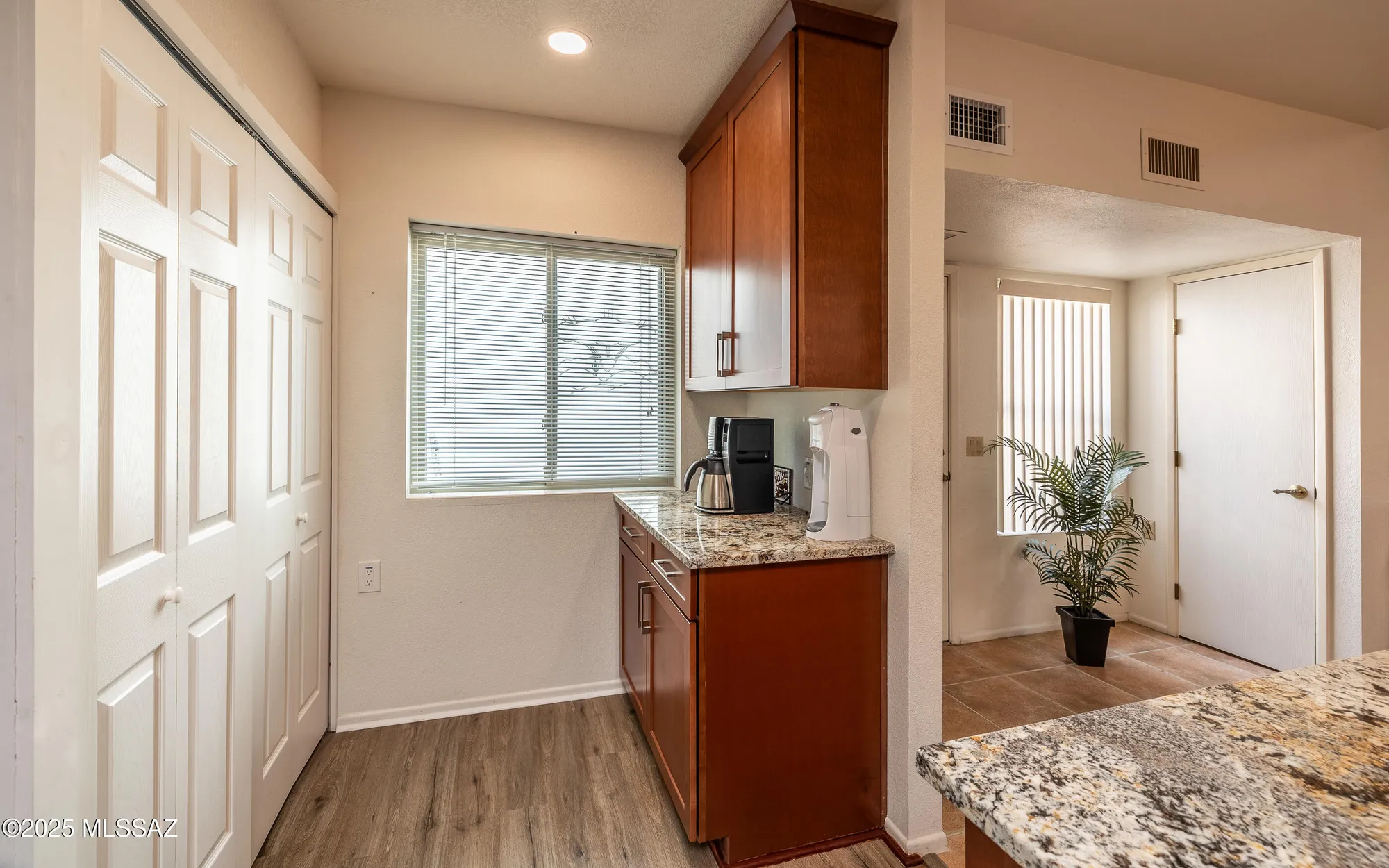 Property Slideshow image 8 of 31 | 357 s placita la paz, Green Valley, AZ, 85614