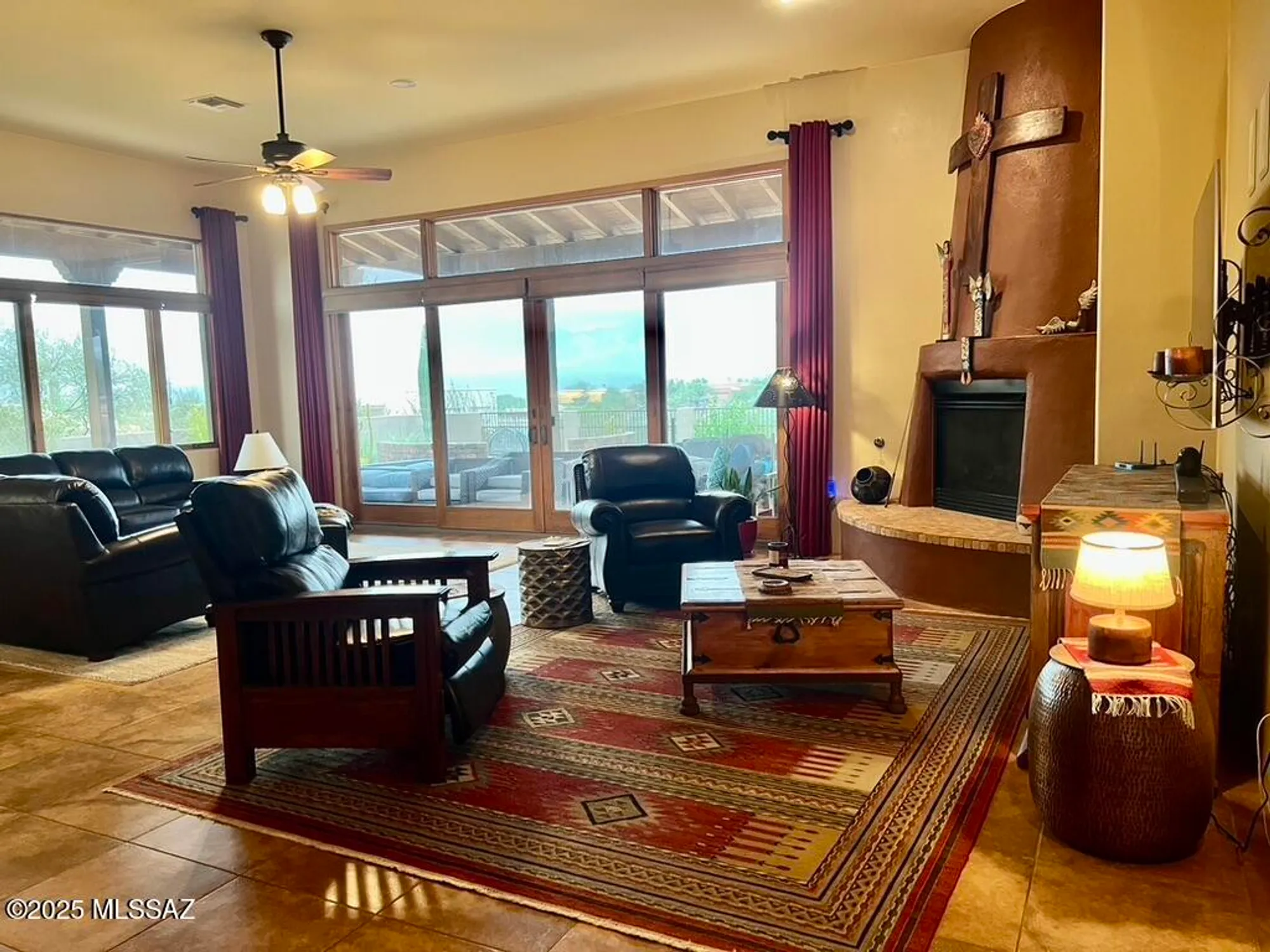 Property Slideshow image 11 of 50 | 1995 s via ventana a la montana, Green Valley, AZ, 85622