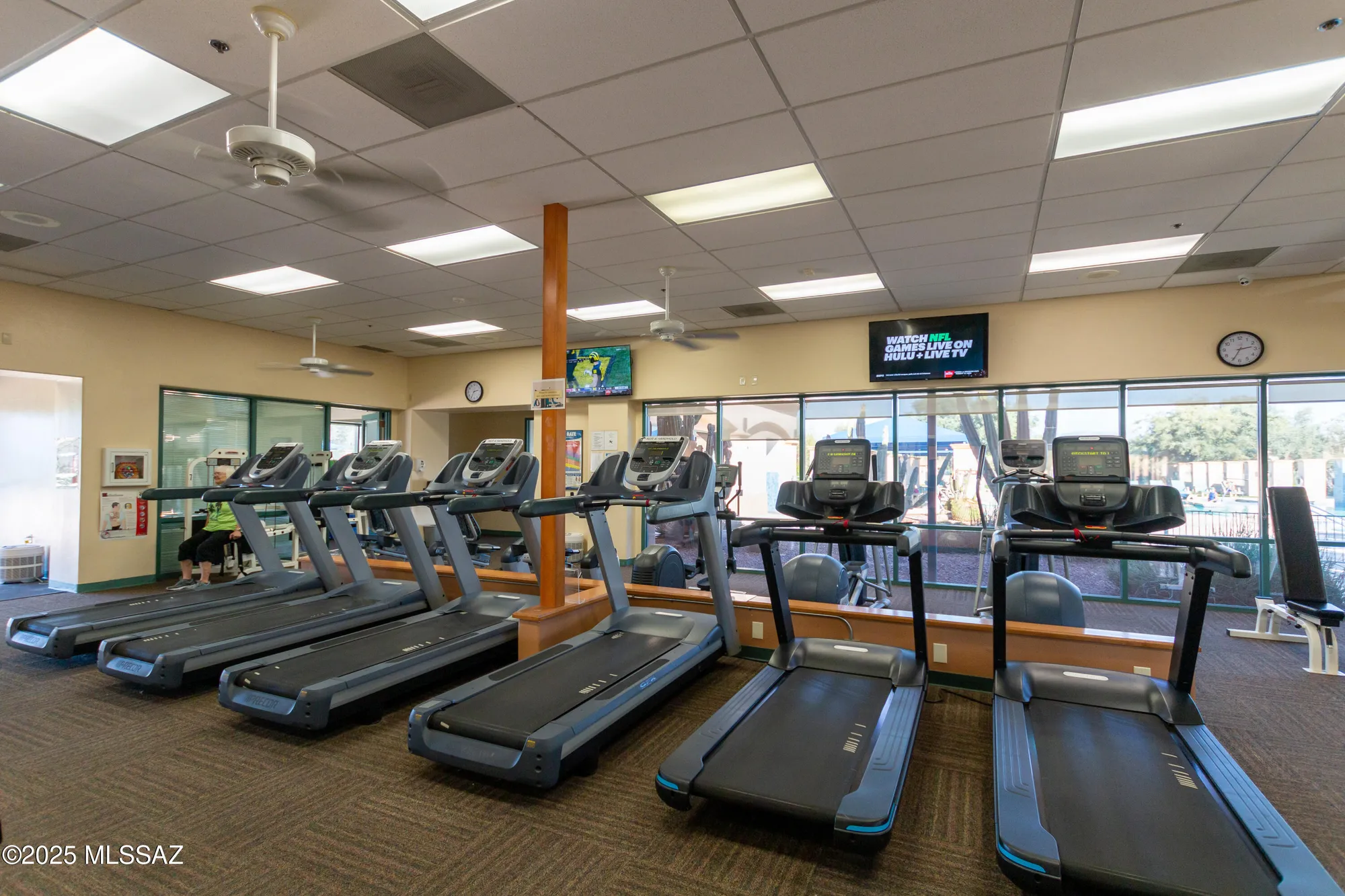 Property Slideshow image 33 of 38 | 8116 w blowing tumbleweed pl, Tucson, AZ, 85743