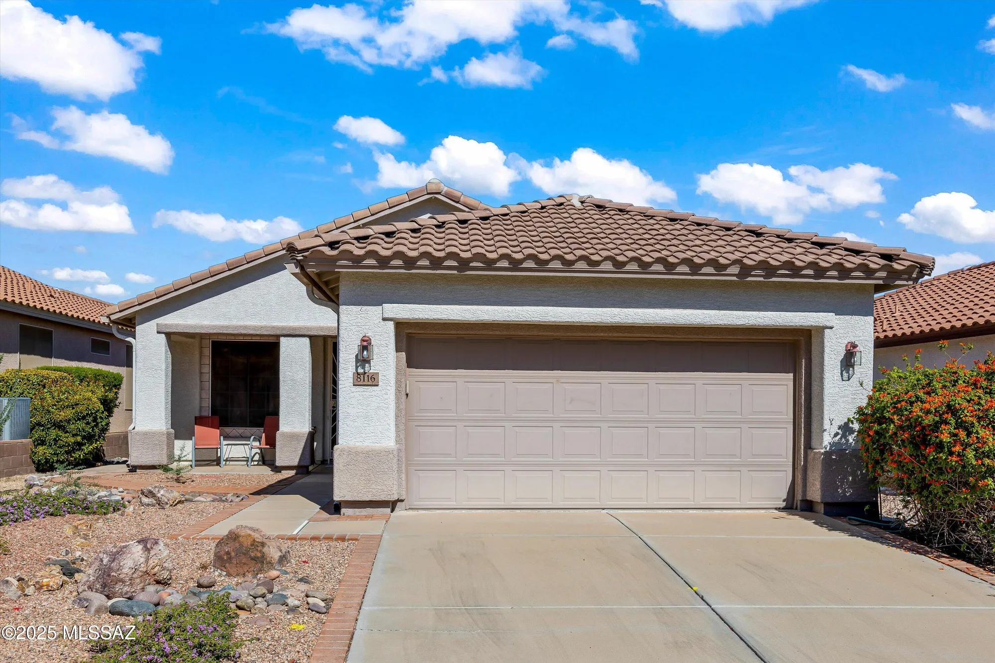 Property Slideshow image 15 of 38 | 8116 w blowing tumbleweed pl, Tucson, AZ, 85743