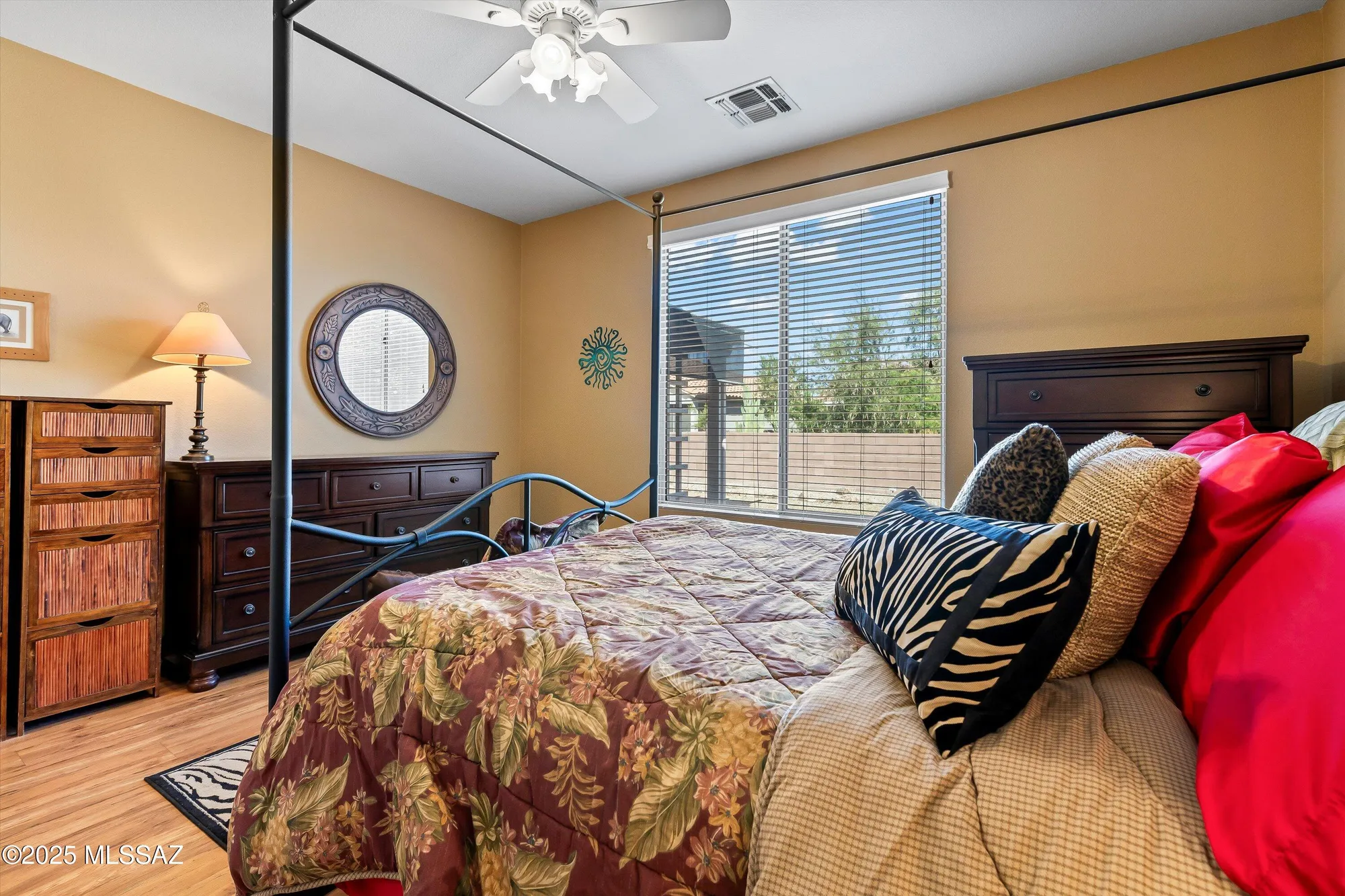 Property Slideshow image 20 of 38 | 8116 w blowing tumbleweed pl, Tucson, AZ, 85743