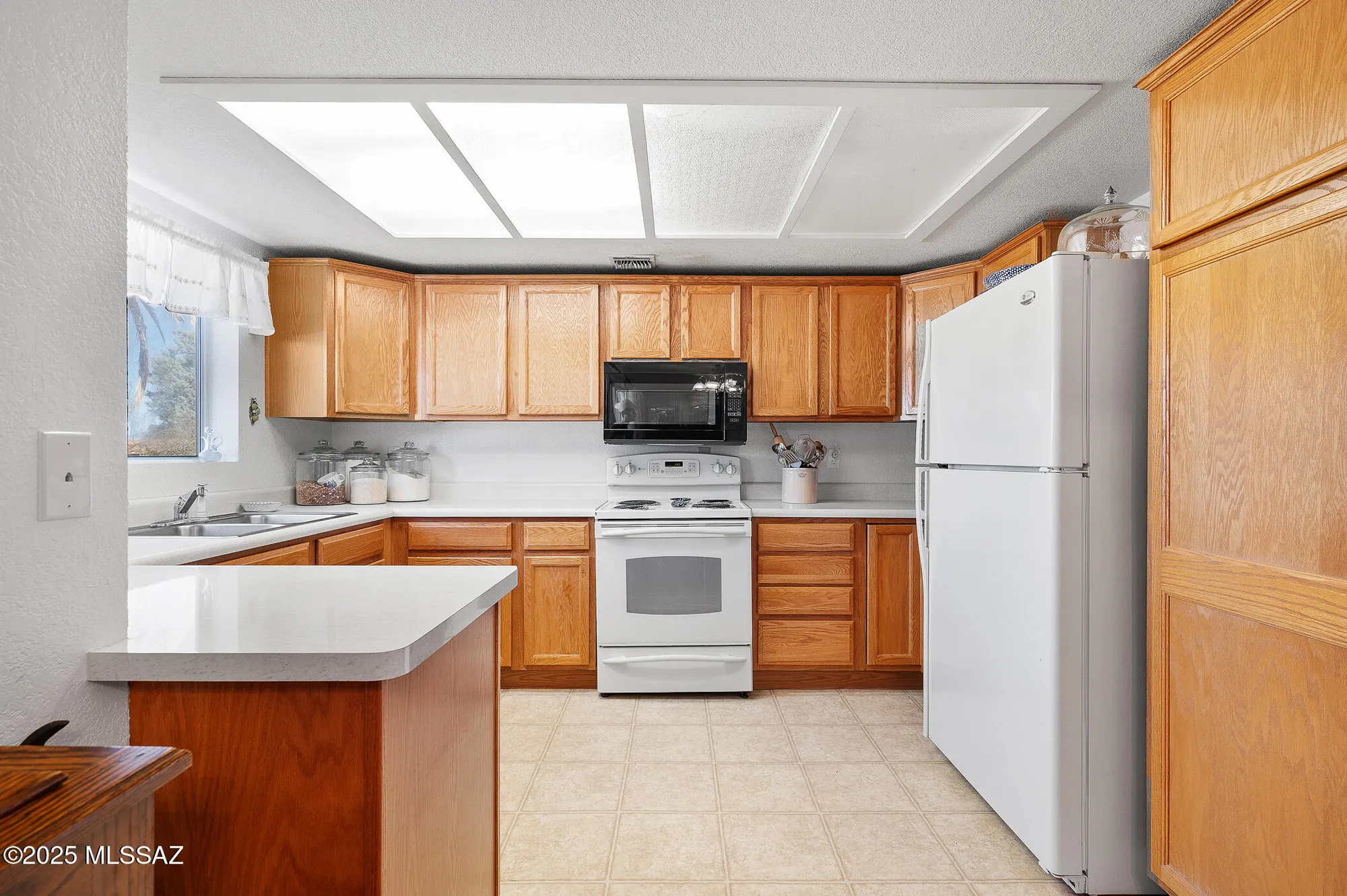 Property Slideshow image 8 of 20 | 57 e santa belia, Green Valley, AZ, 85614