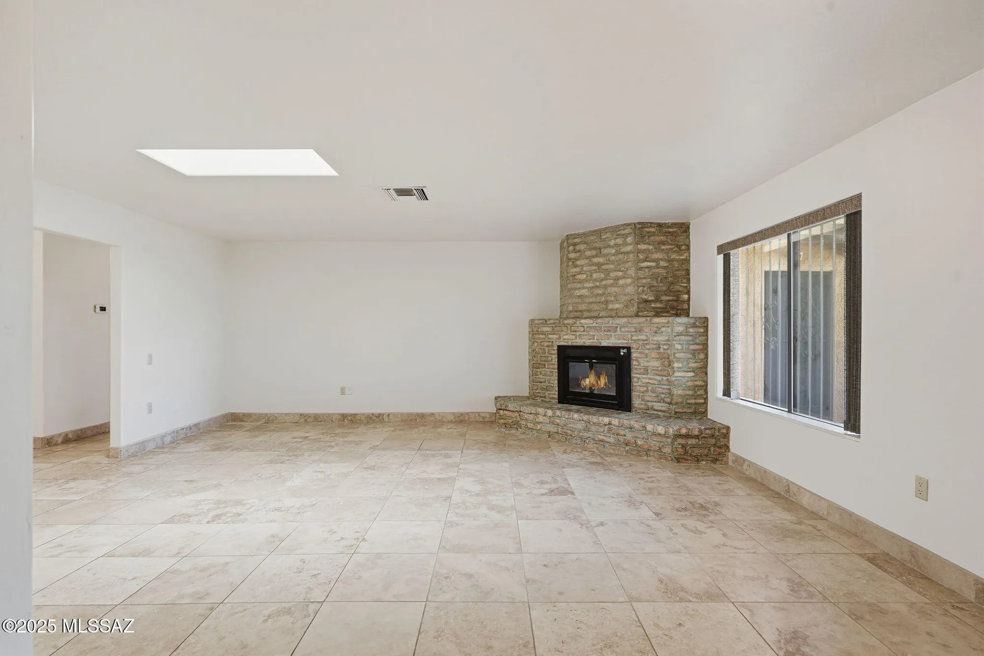 Property Slideshow image 11 of 51 | 1225 n abrego dr, Green Valley, AZ, 85614