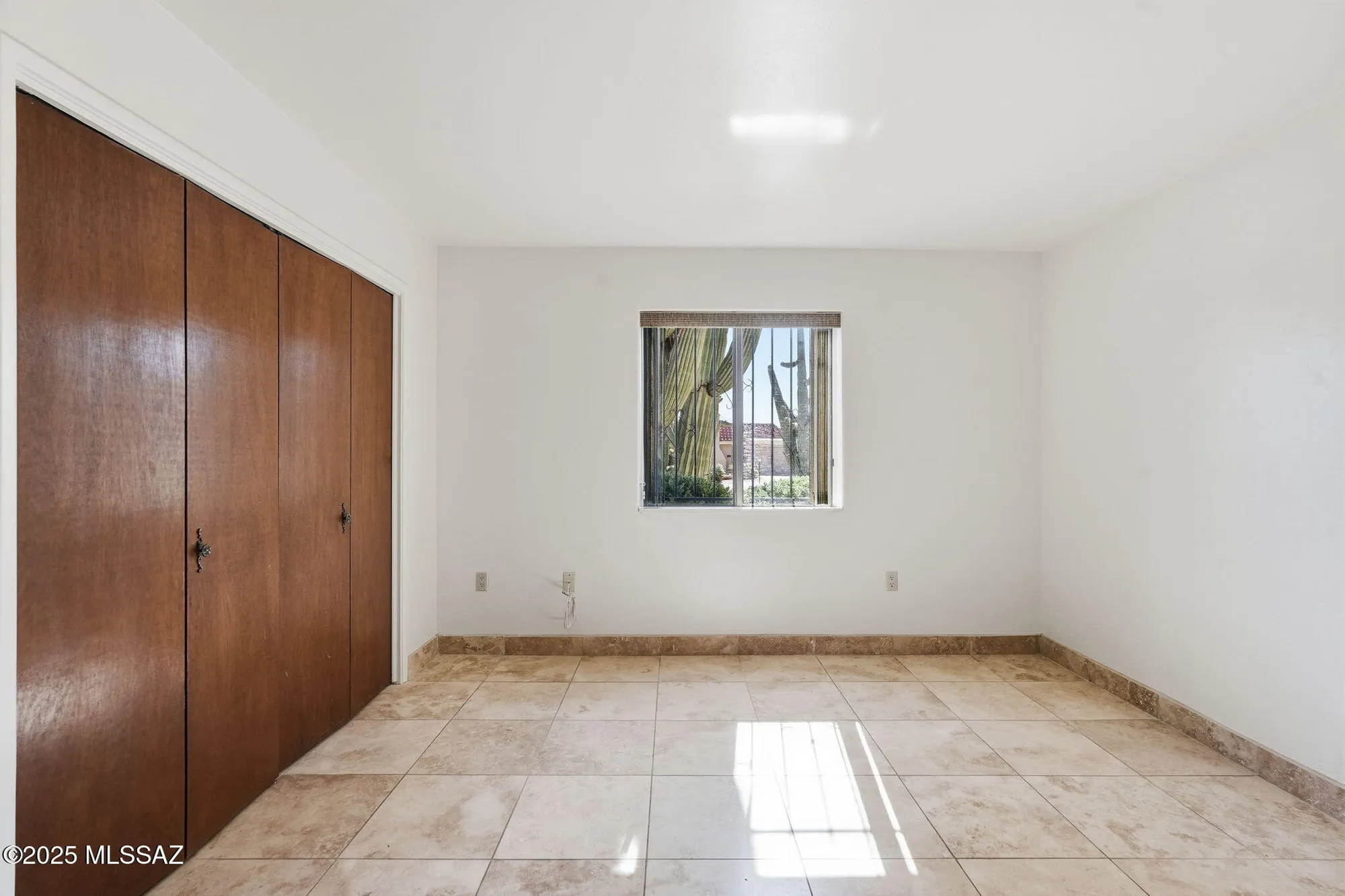 Property Slideshow image 34 of 51 | 1225 n abrego dr, Green Valley, AZ, 85614