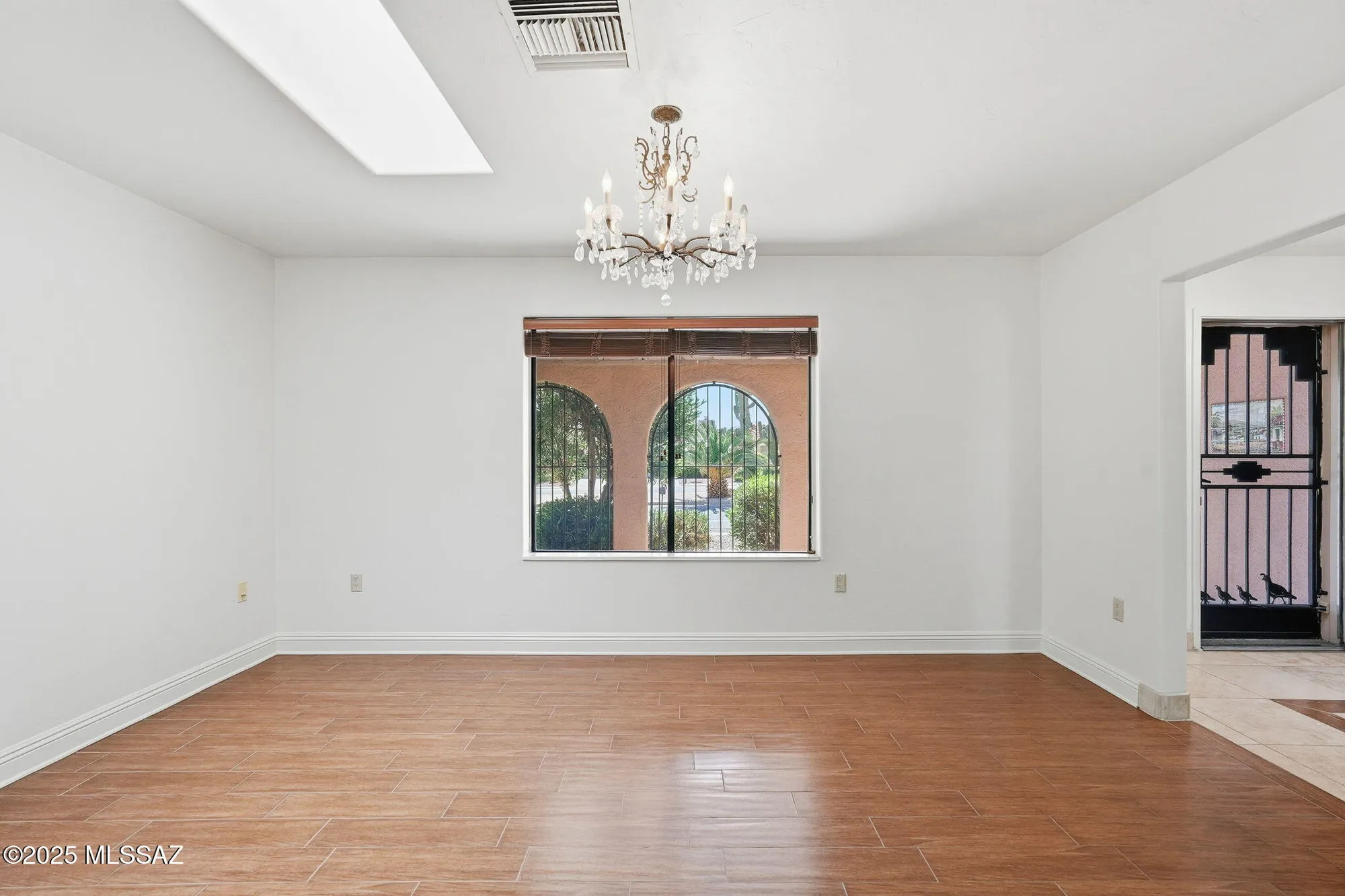 Property Slideshow image 20 of 51 | 1225 n abrego dr, Green Valley, AZ, 85614